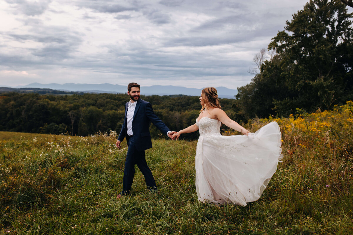 barn-at-libery-farms-wedding-03
