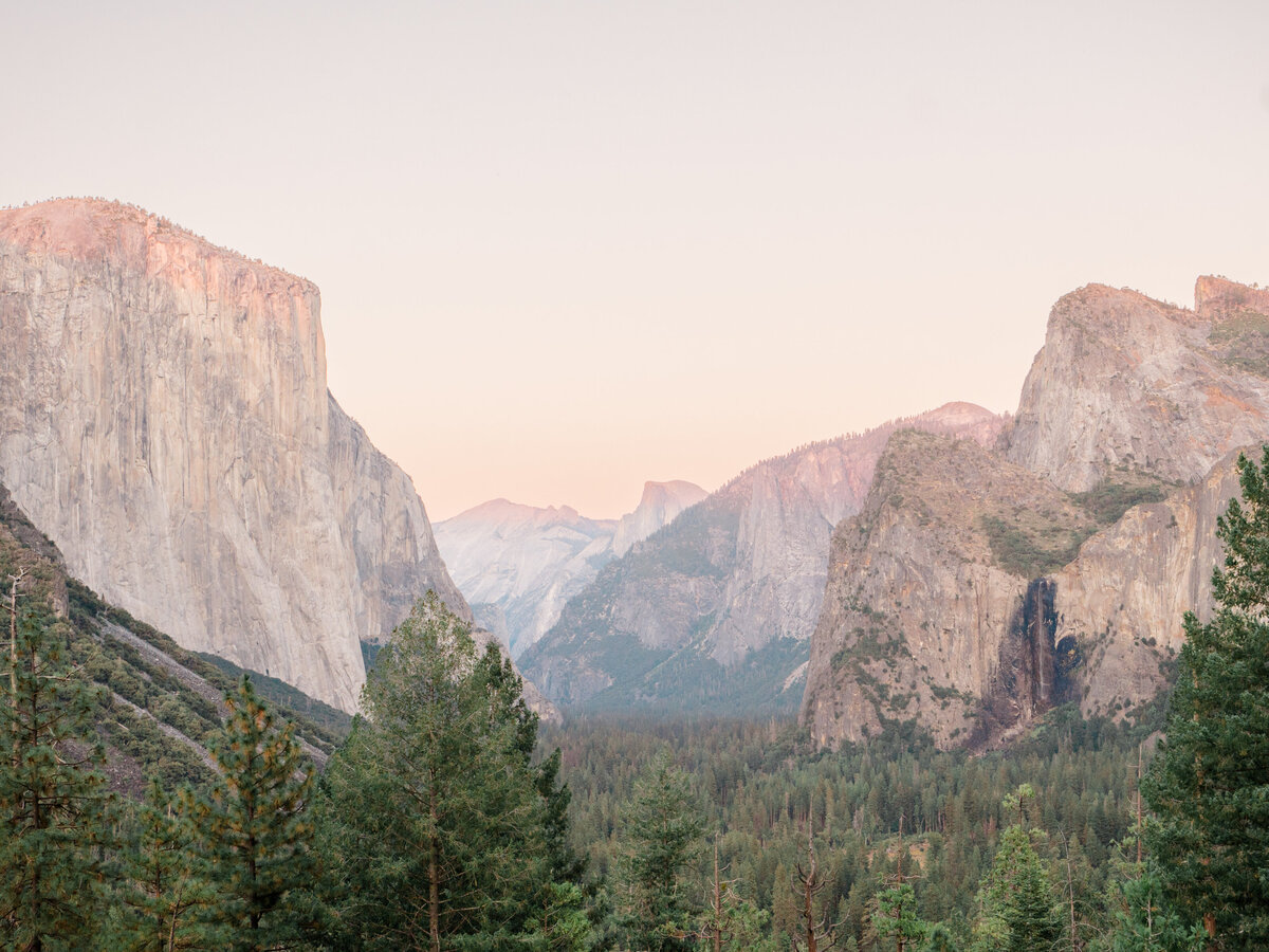 tunnelviewyosemitesunset