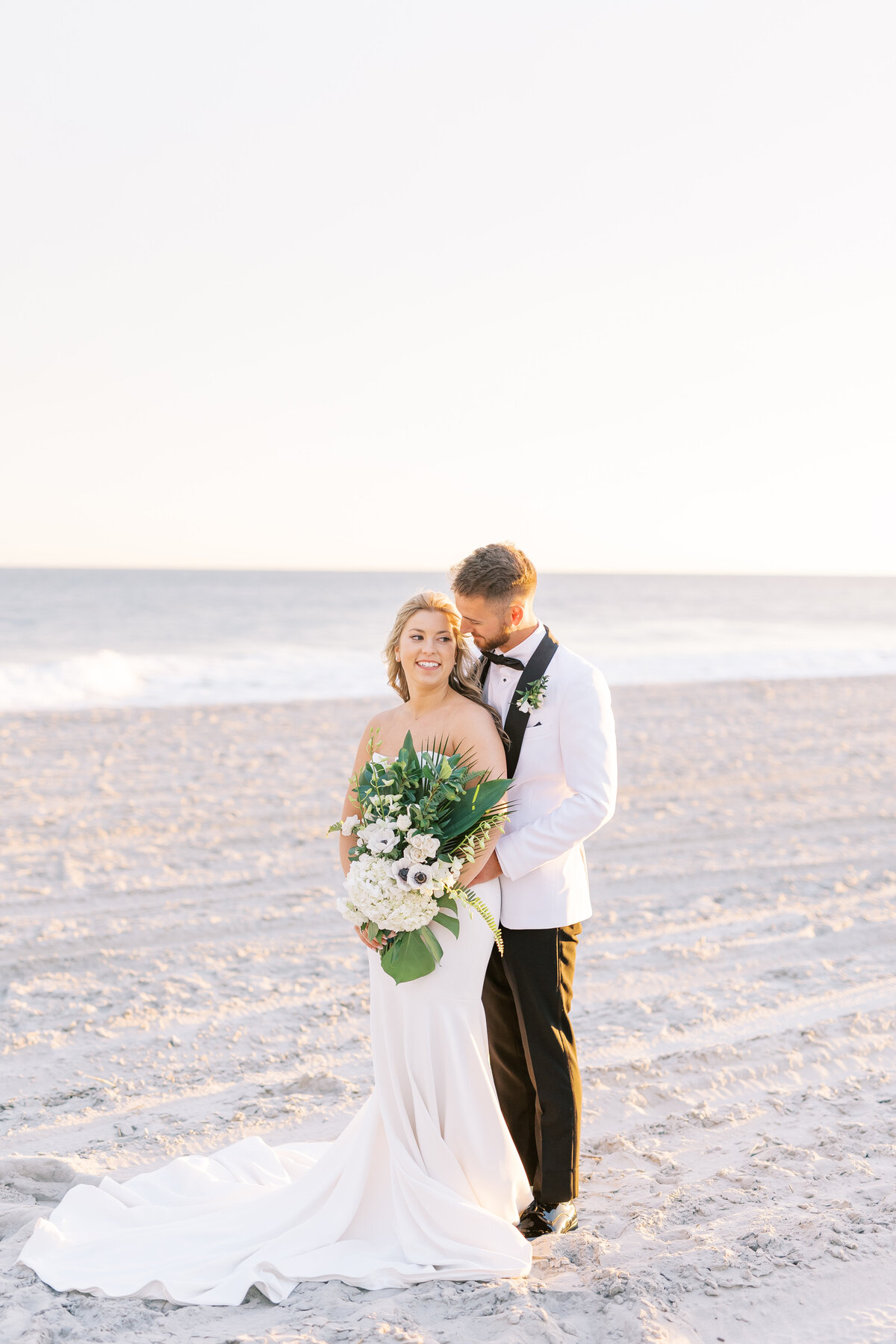 Morgan+Hunter.WeddingSneaks-60
