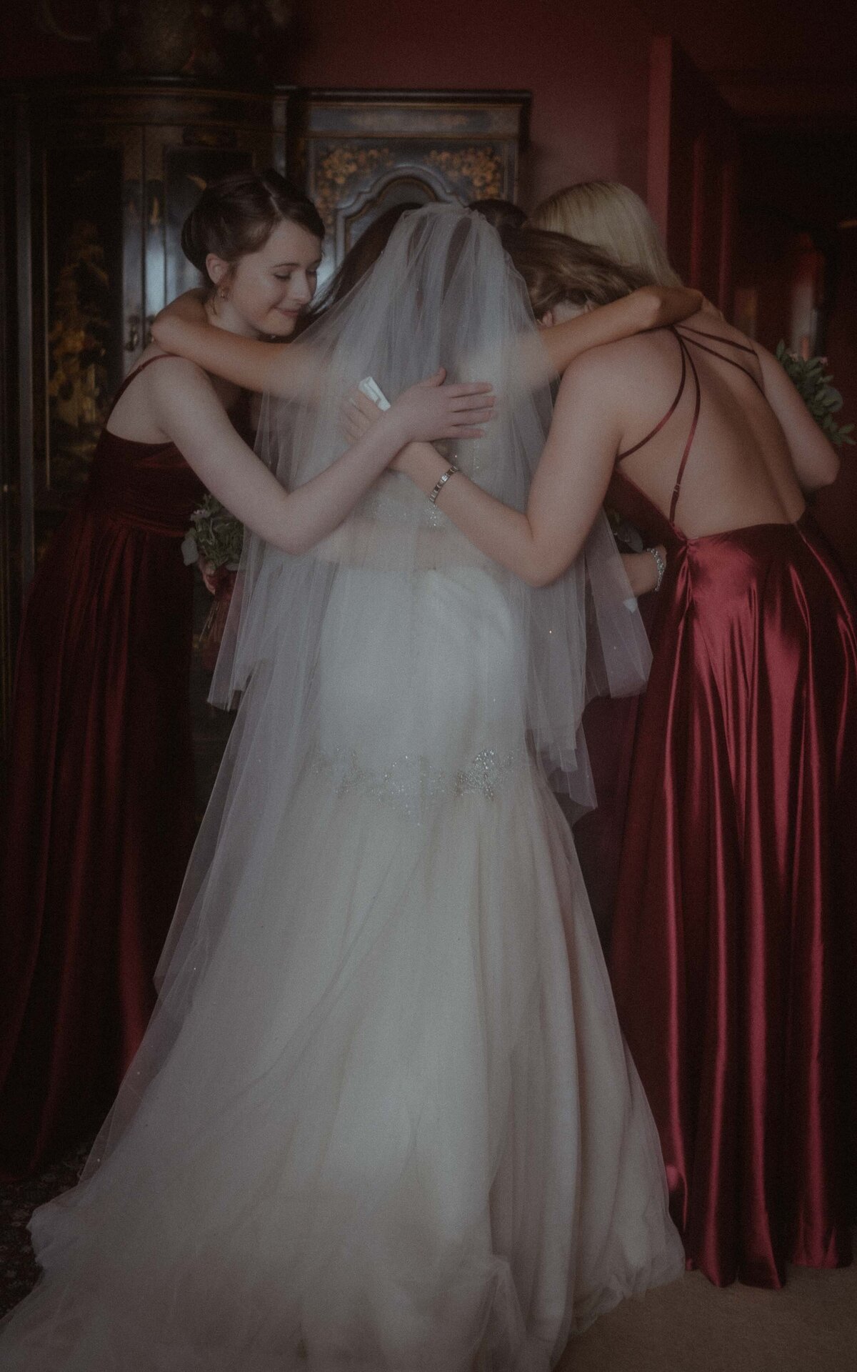 Capturing the final moments of anticipation as the bride prepares to walk down the aisle.