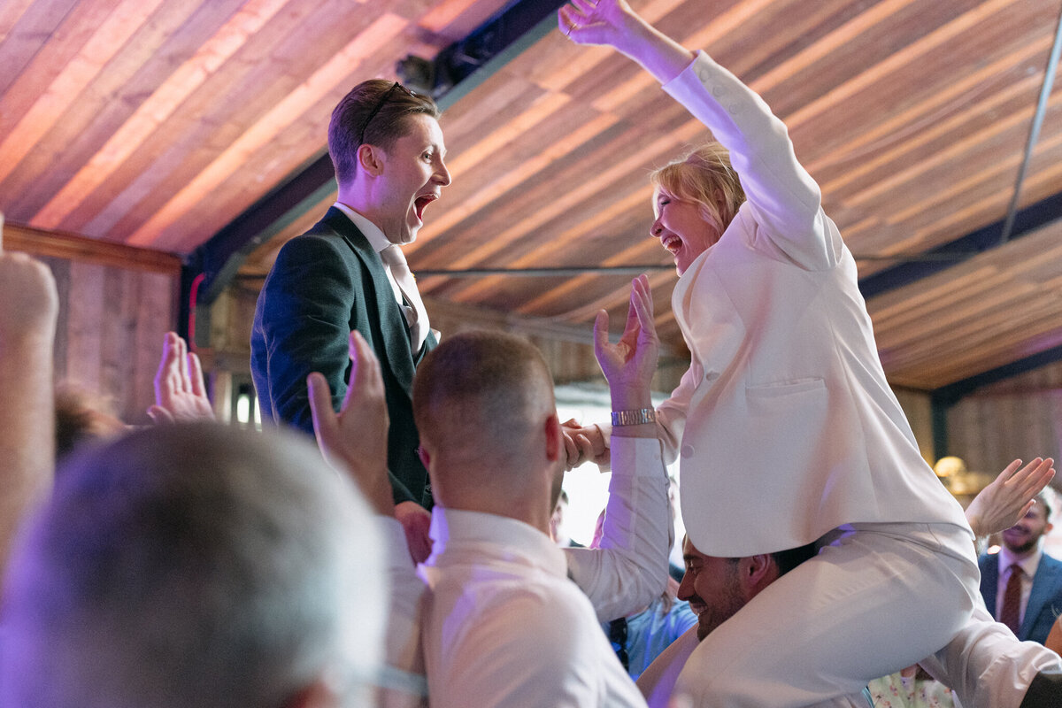 willow_marsh_farm_wedding_photographer-39