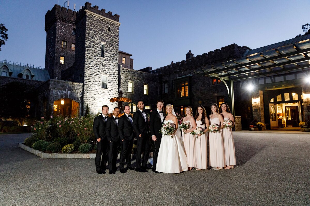 emma-cleary-new-york-nyc-wedding-photographer-videographer-venue-castle-hotel-and-spa-23