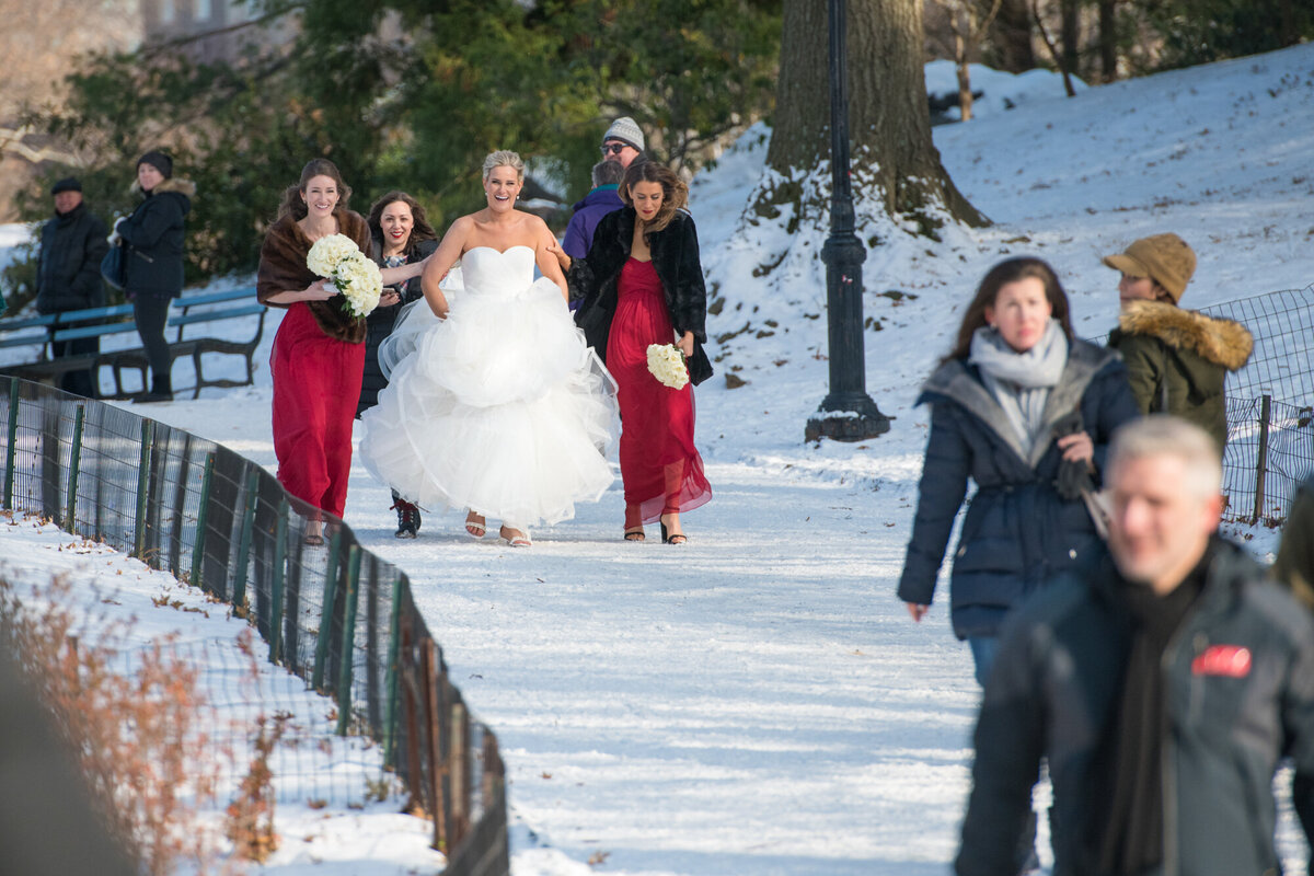 Glamorous-New-York-City- Wedding-in-Central- Park