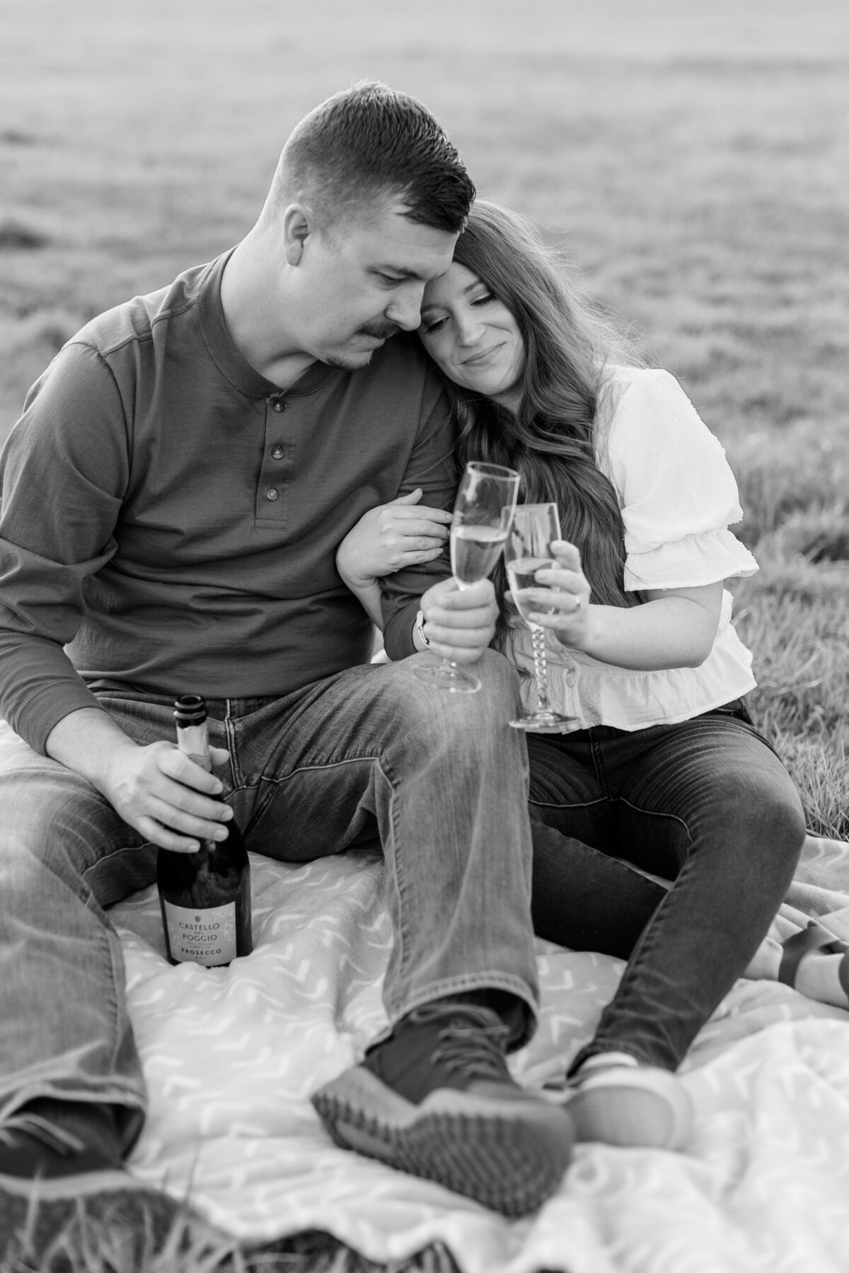 Colorful-Springtime-Greenhill-Park-Roanoke-Engagement-Session-Photography-S-22