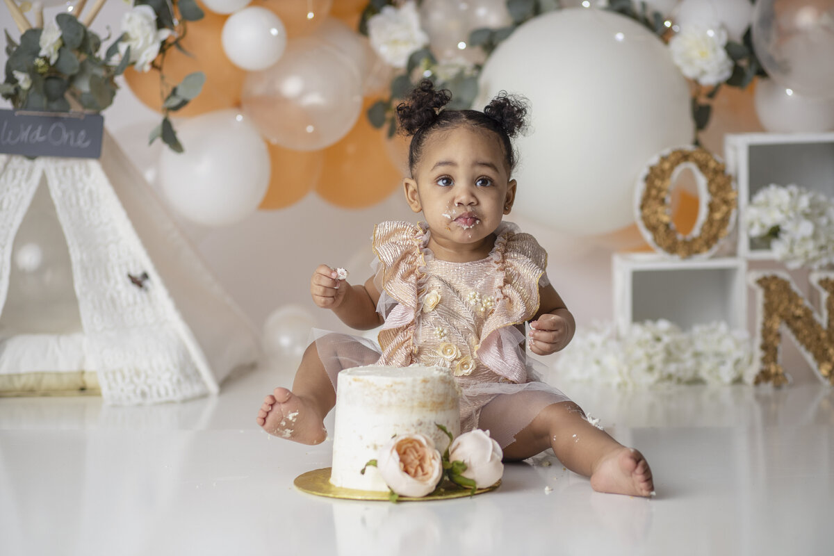 cake smash photography in Fayetteville Georgia
