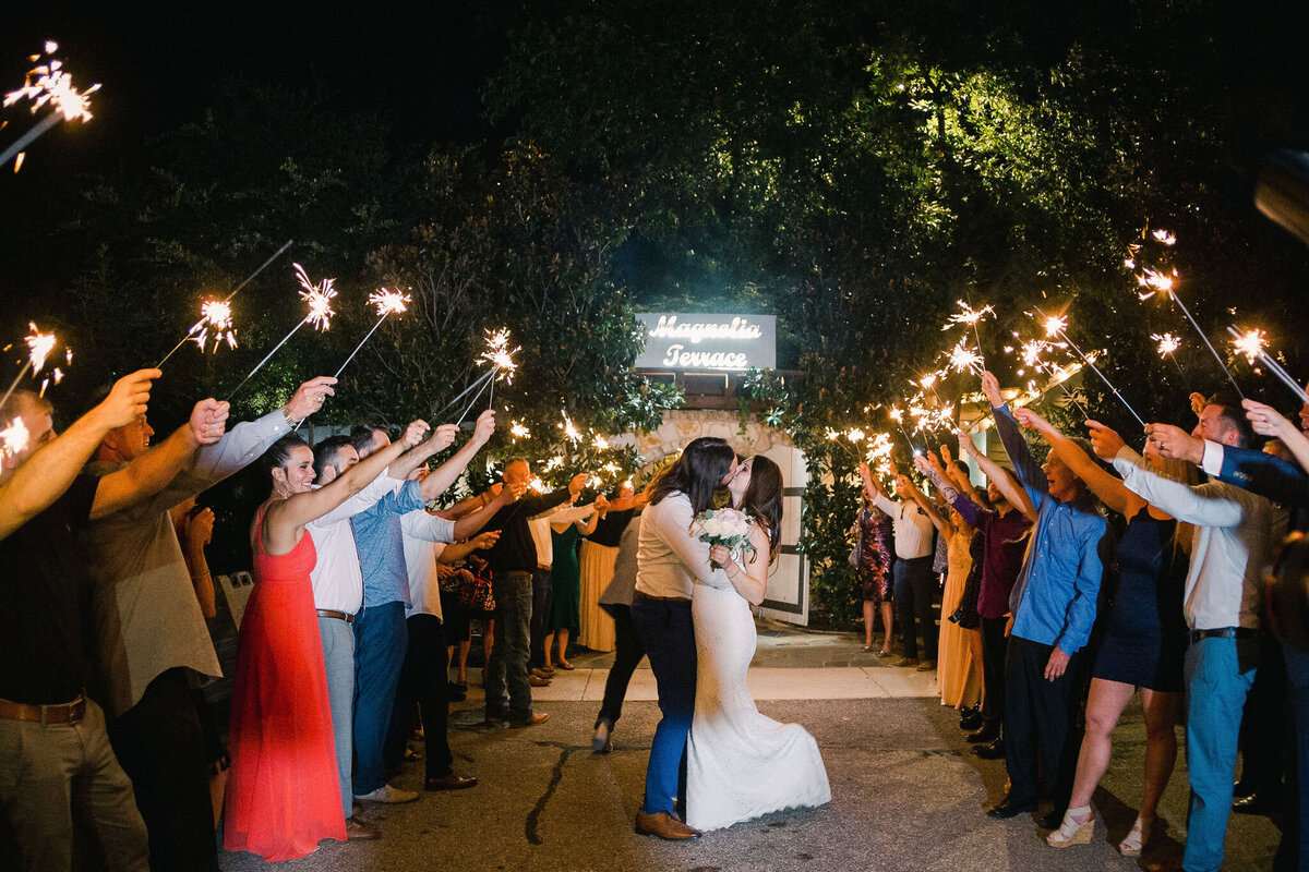 Syndi&JohnMagnoliaTerraceFriscoTexasWedding-105