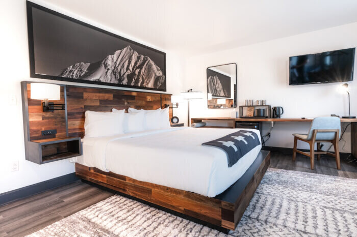 Gravity Haus 2