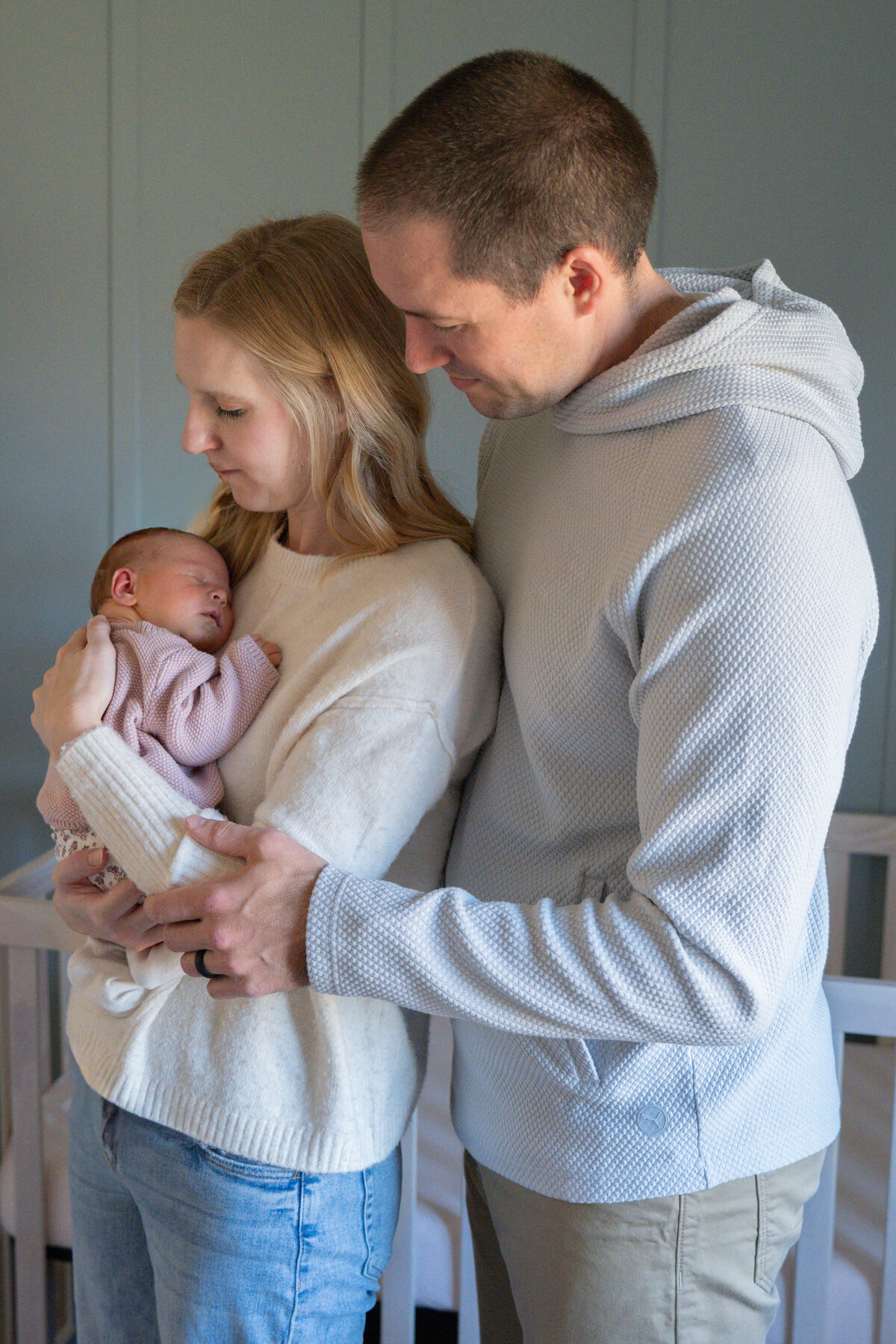 Malenke Family and Newborn Gallery 2025 November-42