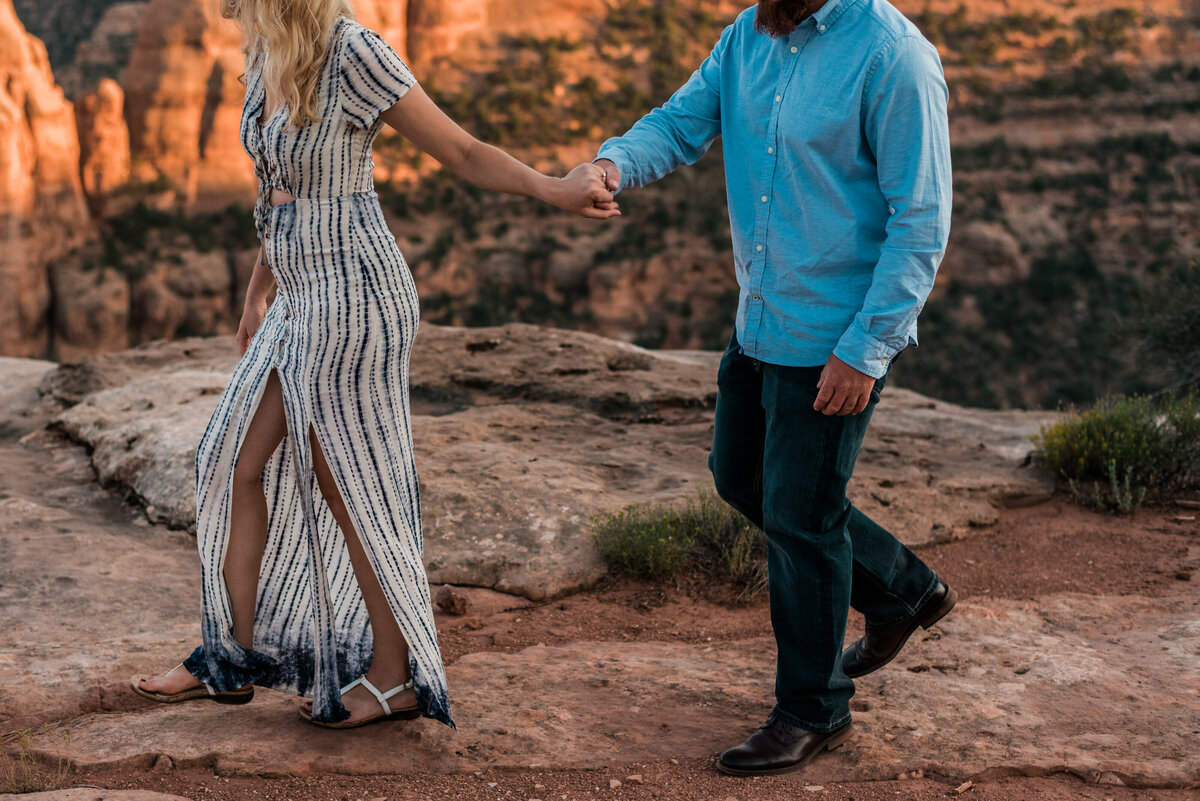 engagement-session-colorado-national-monument_0278