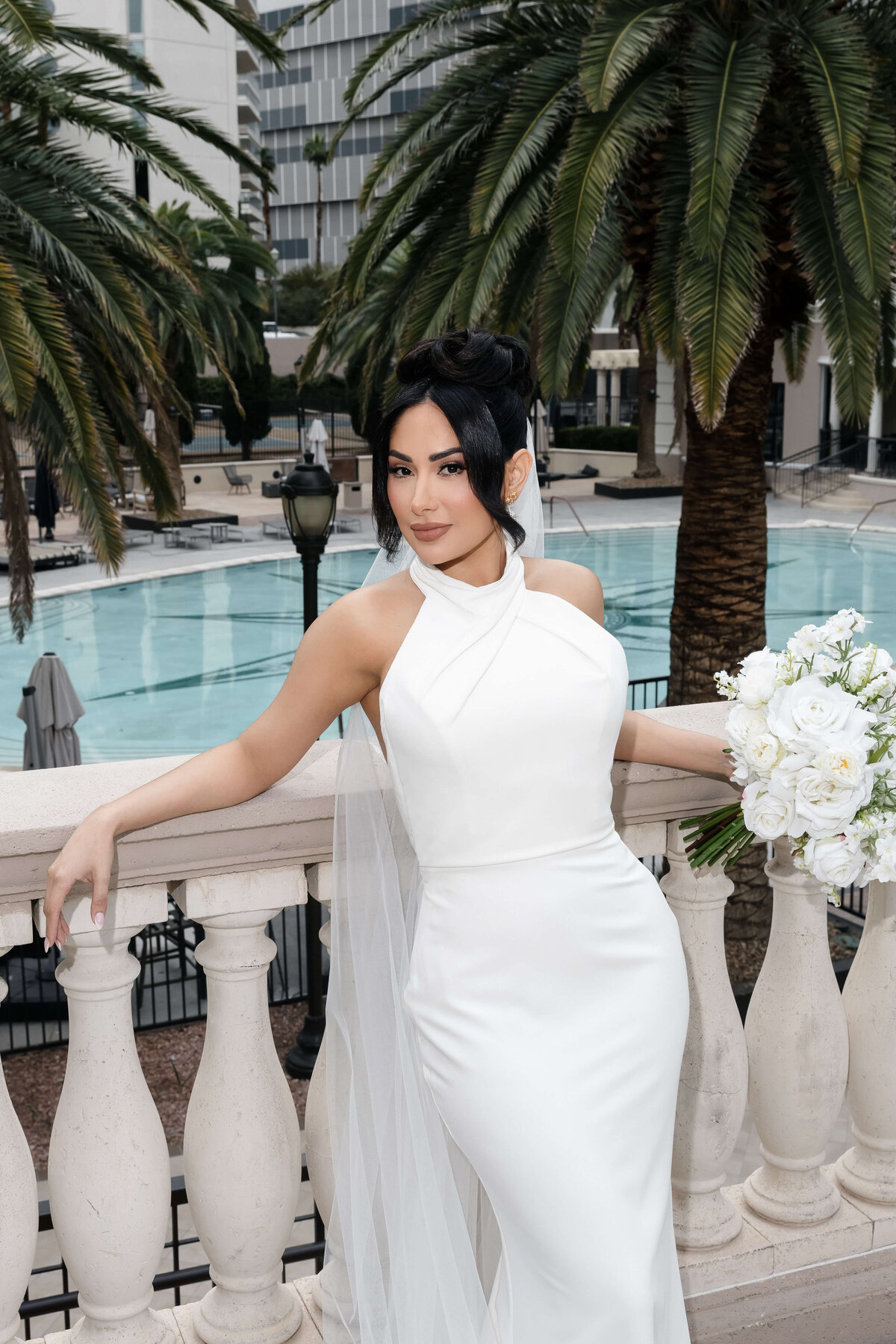 17riskyexposure_andrea-george_las-vegas-elopement-photography