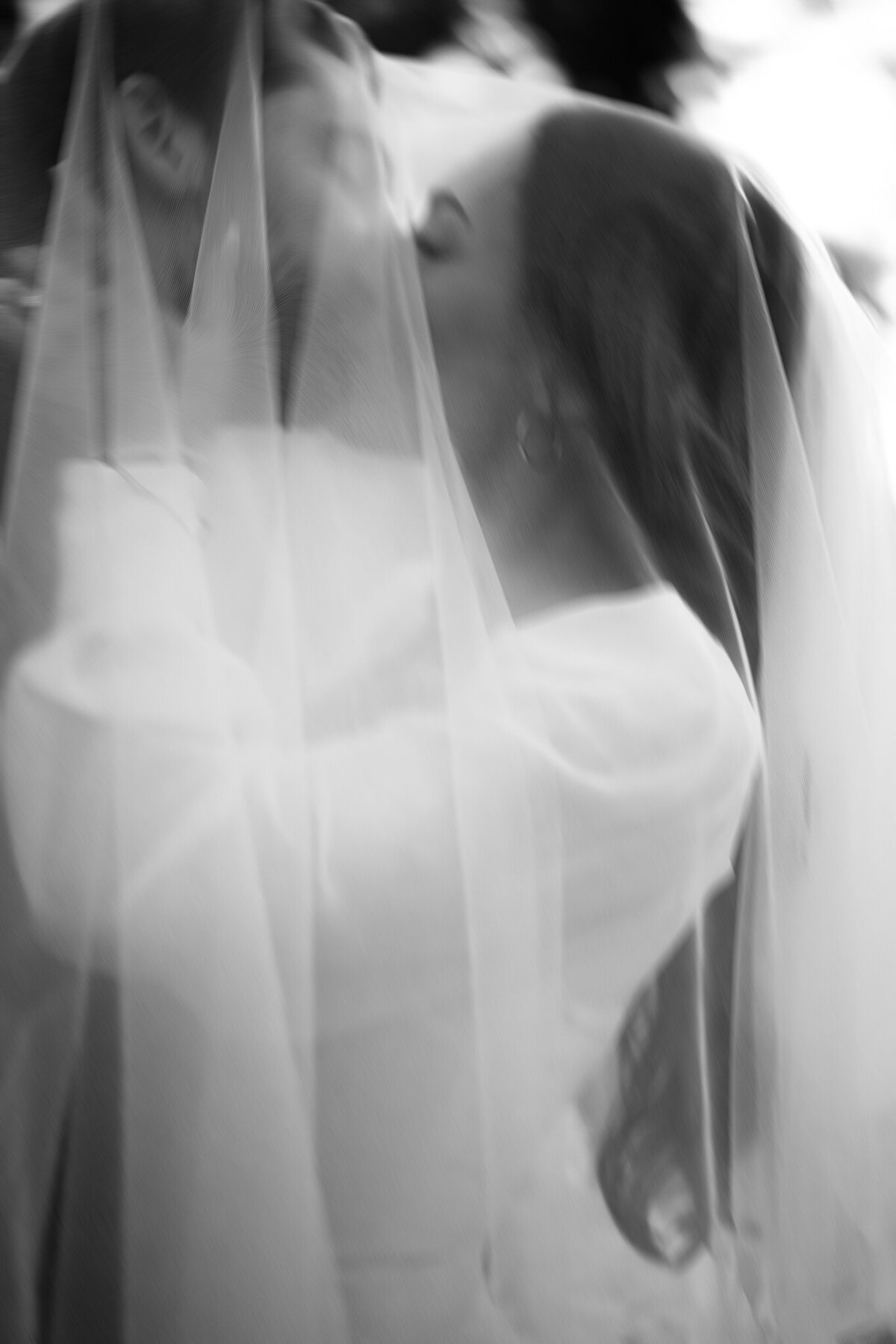 Hadley + Ryan - The Larimore - St. Louis Wedding Photographer - Derek Coffman Photography-4