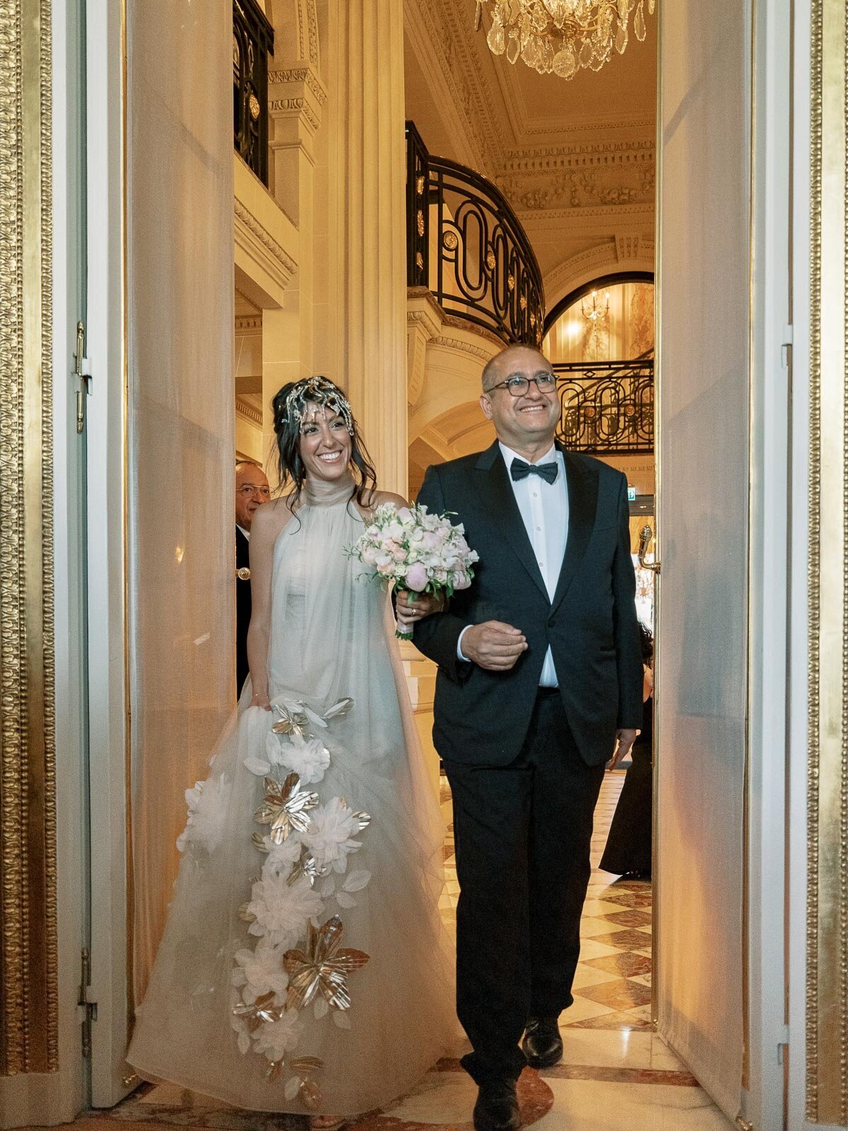 Paris-Wedding-Photographer-Luxury-Le-Crillon-Couture-Dior-FKPG6340