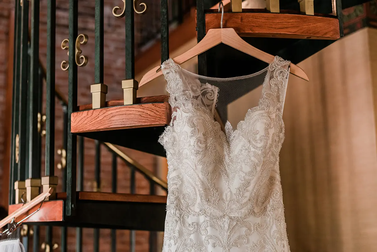 top-of-the-pines-beaumont-hotel-wedding_0003