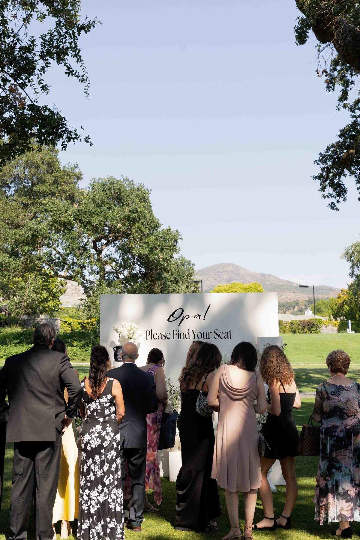 Guests arrival at wedding venue napa california