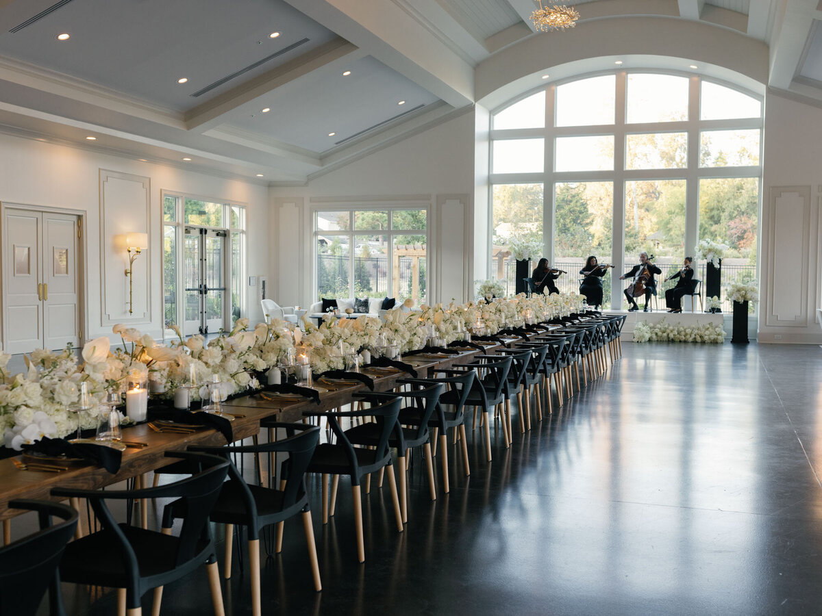 Side view of a stunning modern black and white wedding design. 