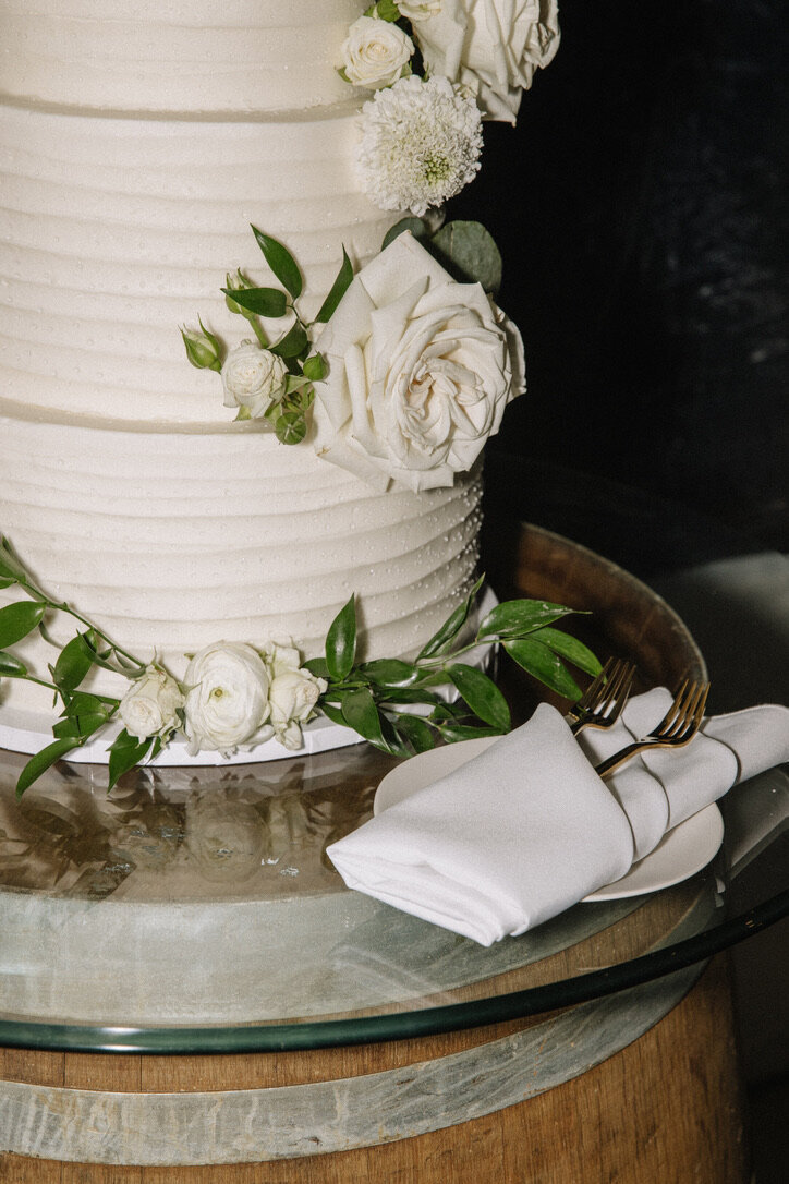 cake flowers, two tiered flowers, white and green flowers