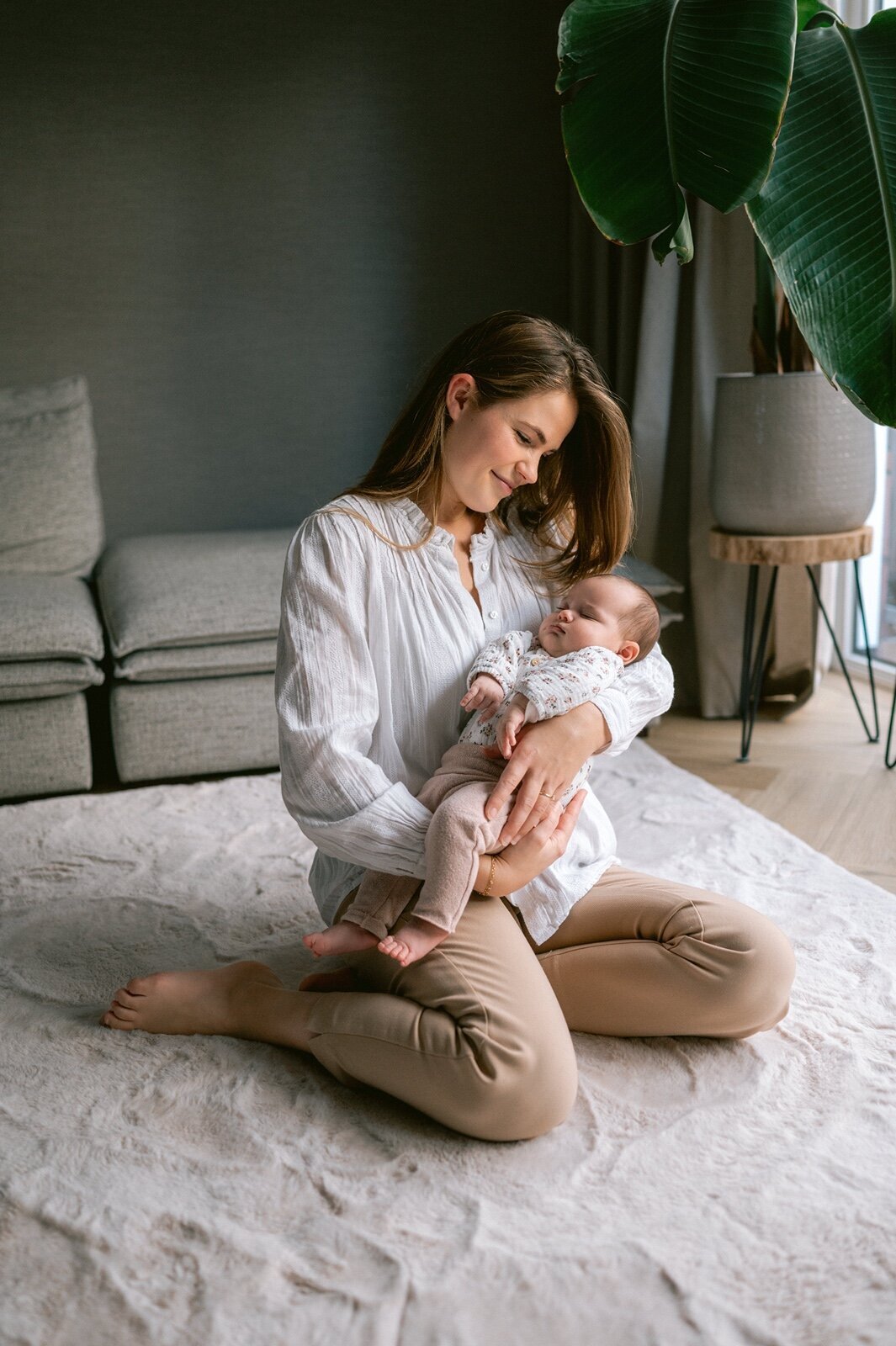 newborn-fotografie-leiden-natuurlijk-borstvoeding