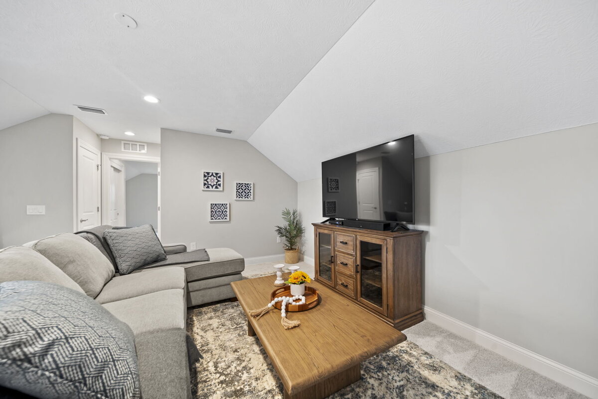 54-web-or-mls-A7403626