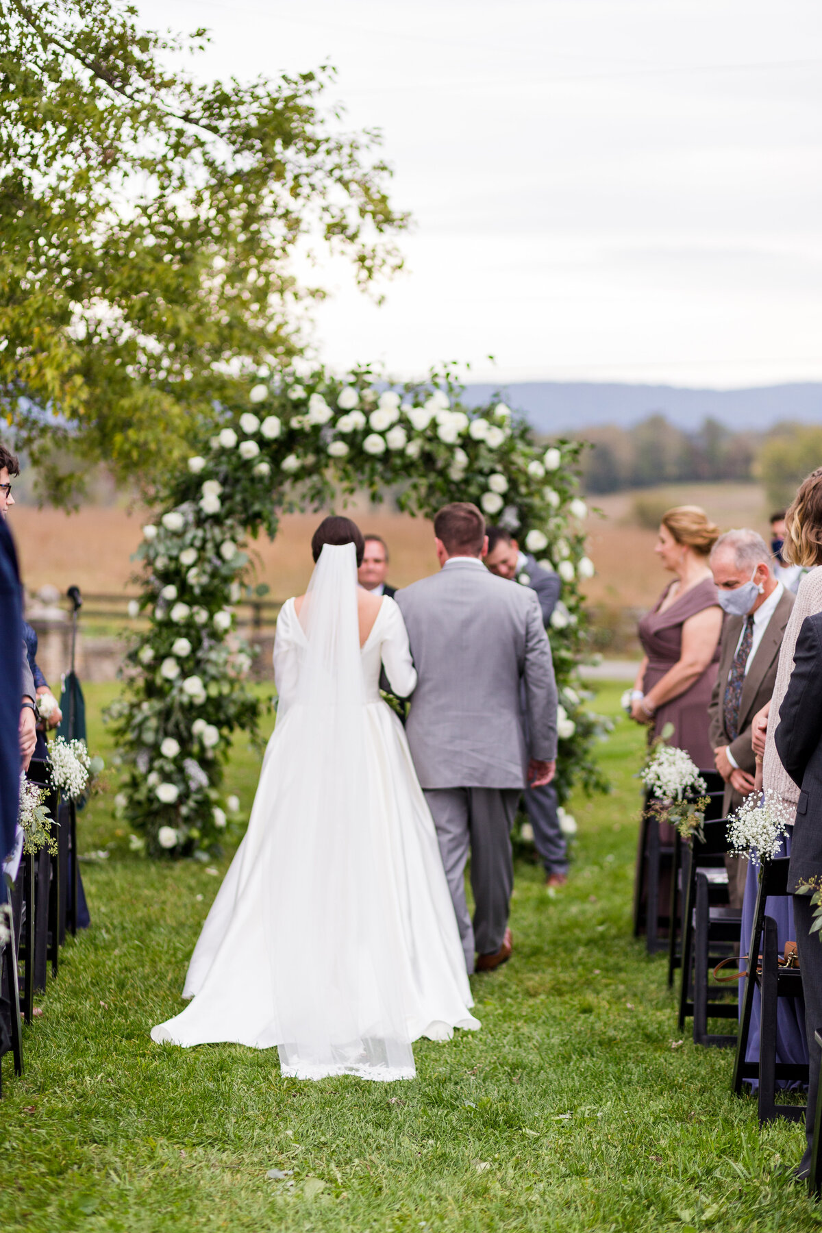 StefanieKamermanPhotography-JenandJake-ManoratAirmontWedding-RoundHill,VA-395 (1)