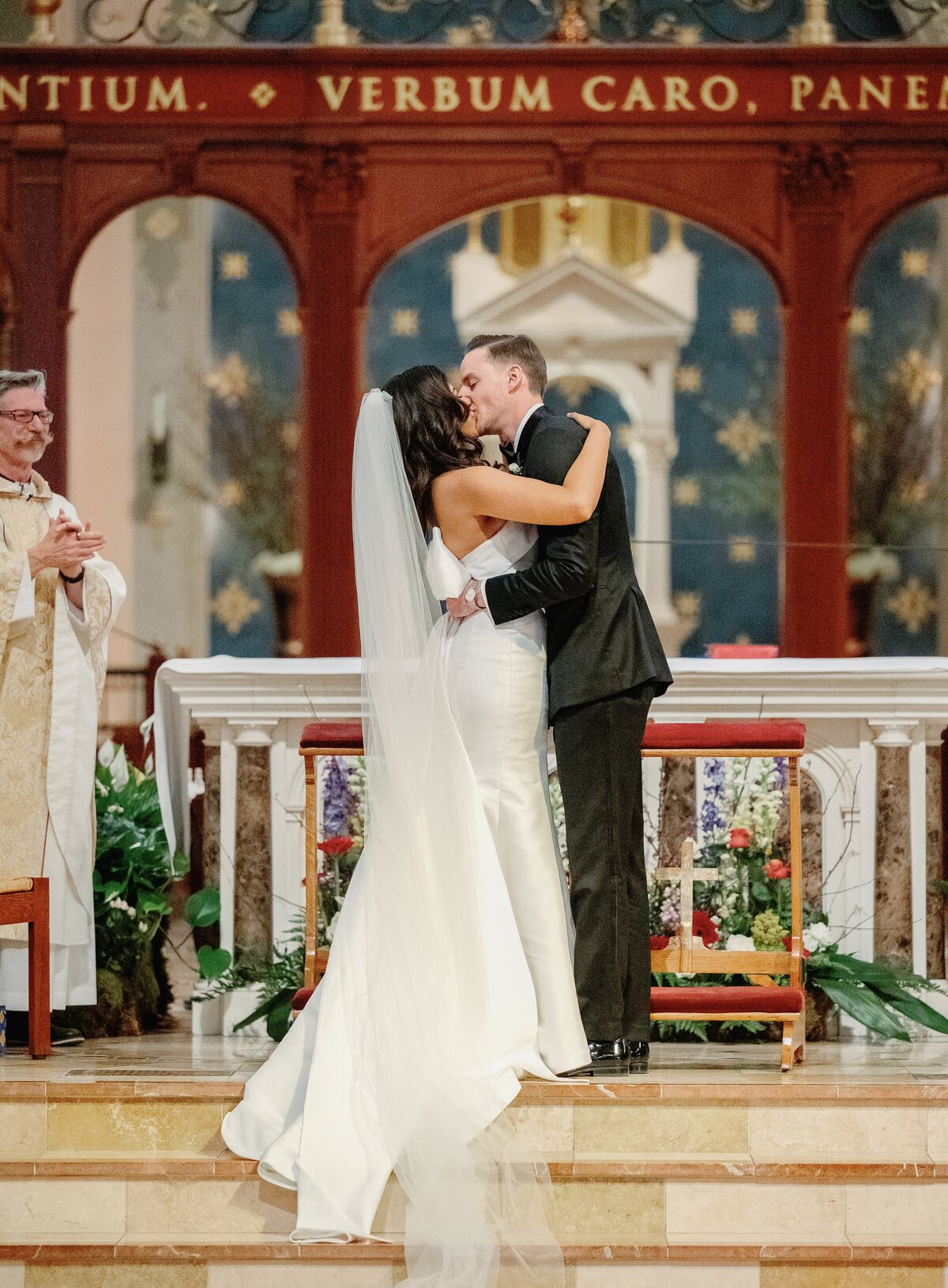 Bianca + Matt Sneak Peeks (11 of 38)