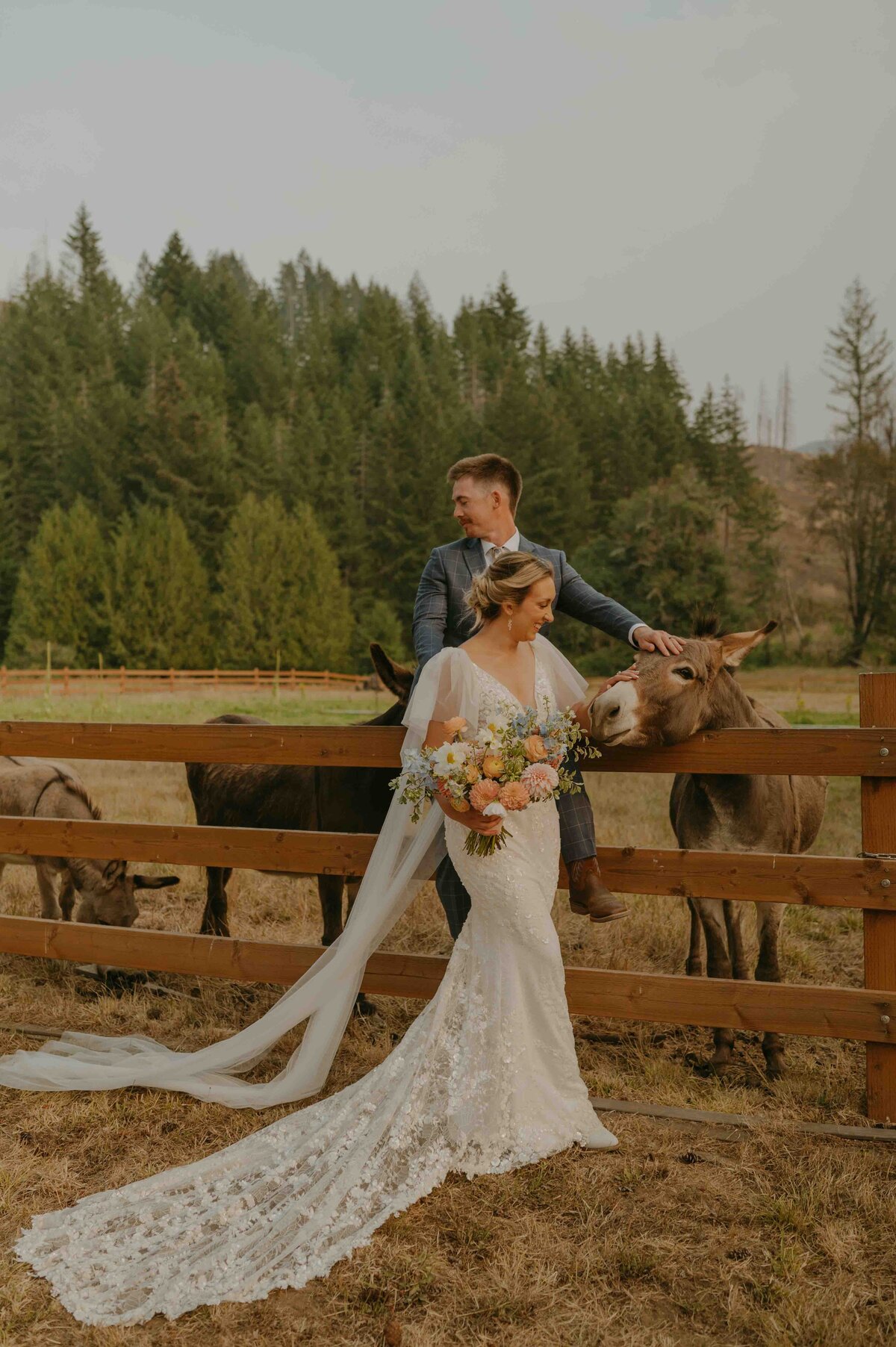 Mckenzie-River-Wedding-Photos-40