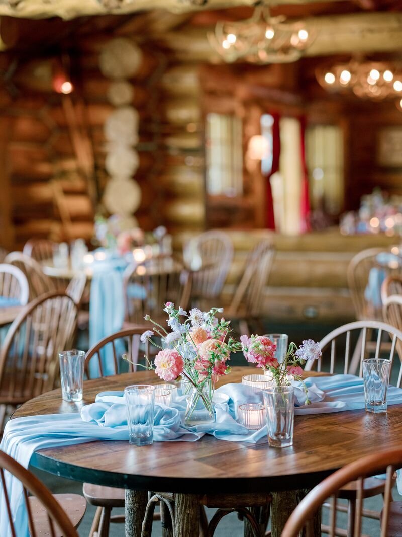 welcome-party-tablescape