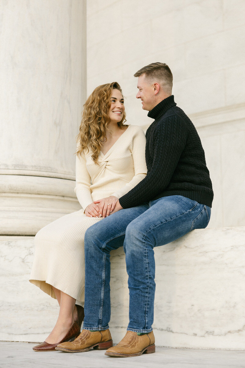 A sunrise engagement session at the Jefferson Memorial