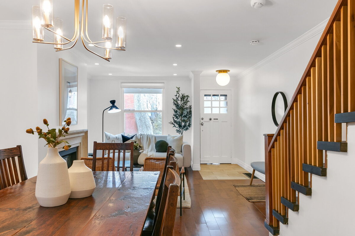17-web-or-mls-12_003_Dining Room