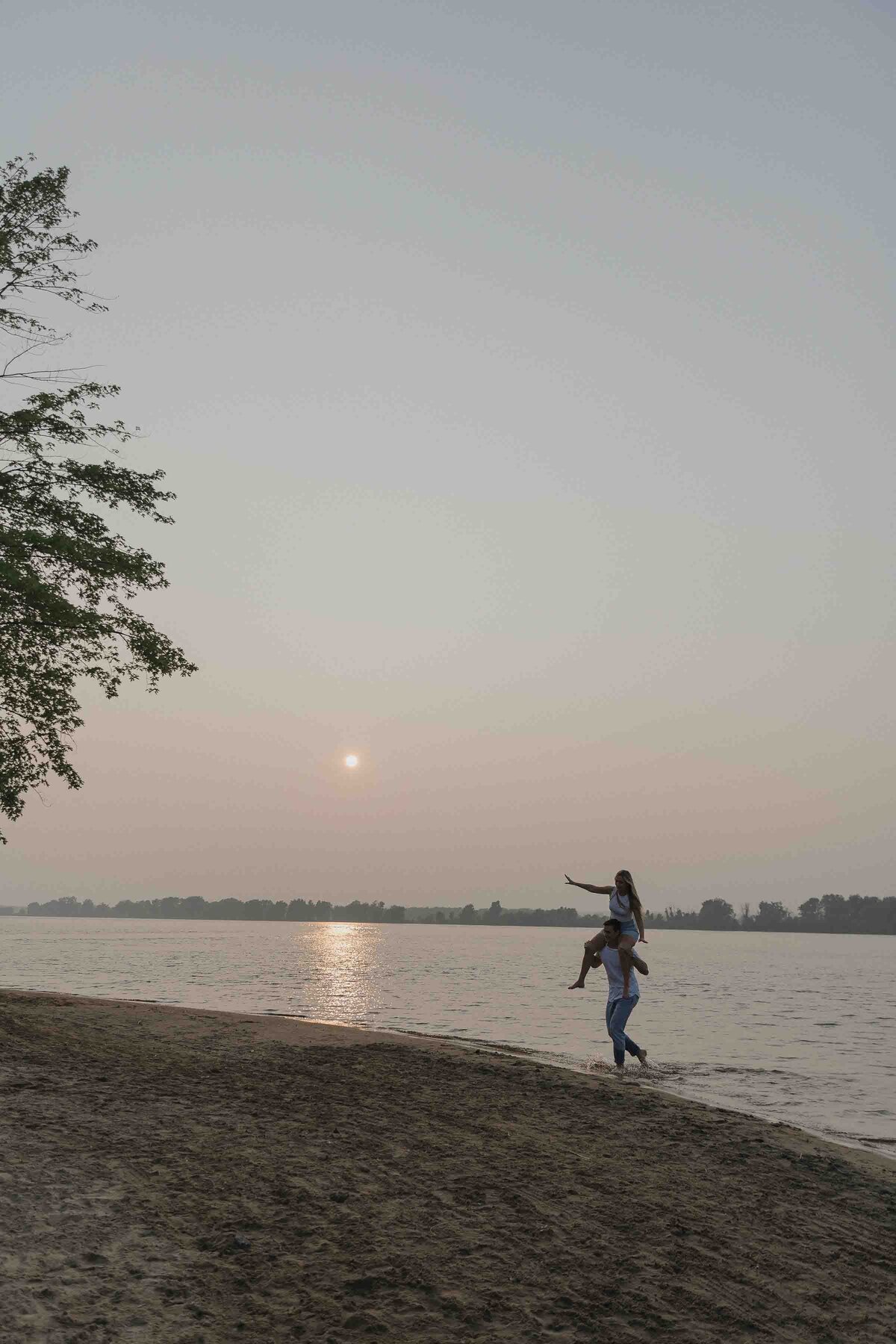 Petrie Islands Beach Engagement Photos Ottawa -  Sonia V Photography