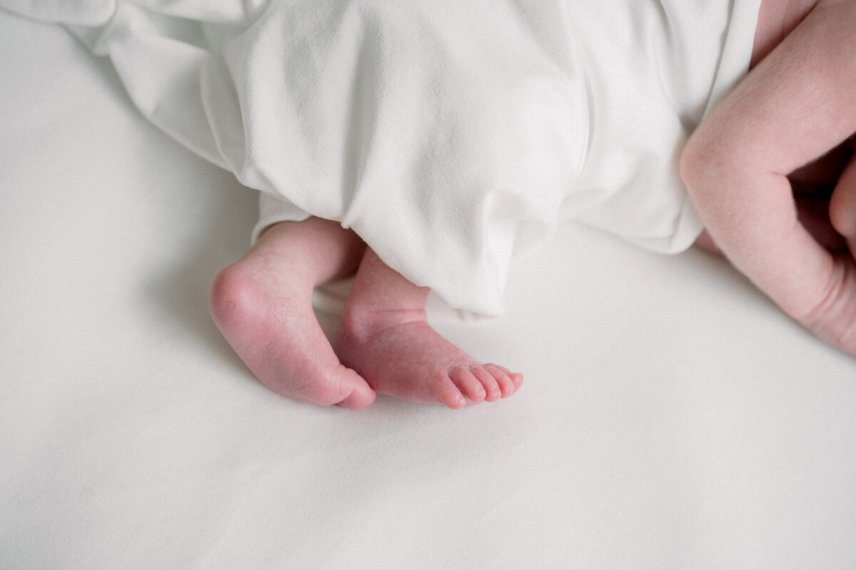 carmen_may_photography_pittsburgh_newborn_photos-21
