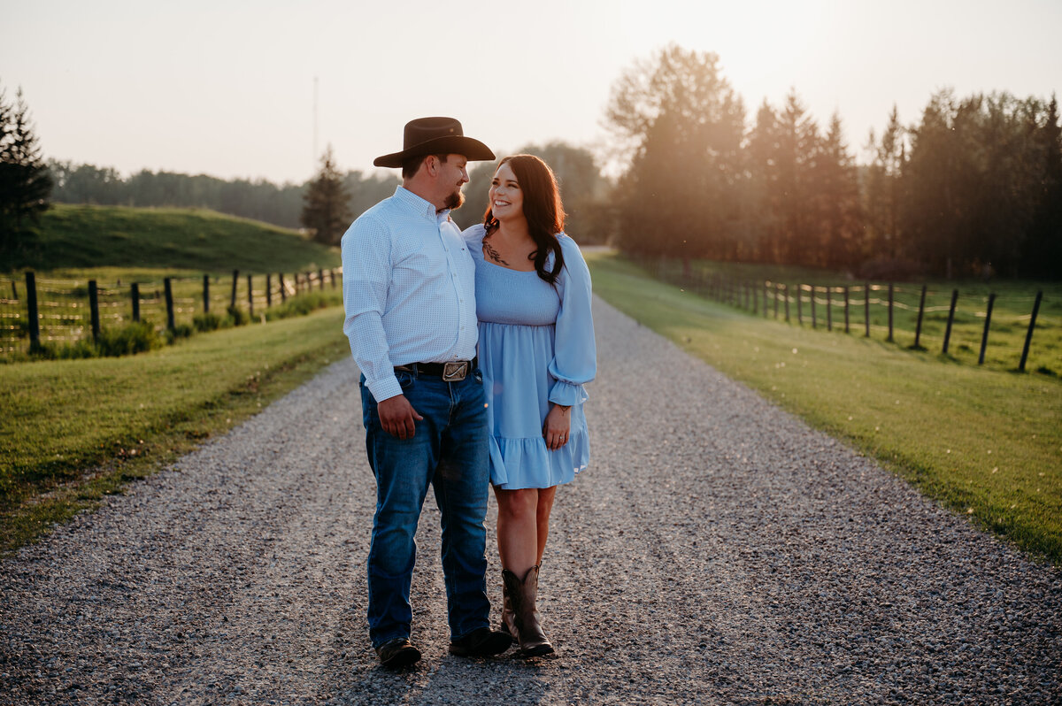 Edmonton-Engagement-Photographer-1