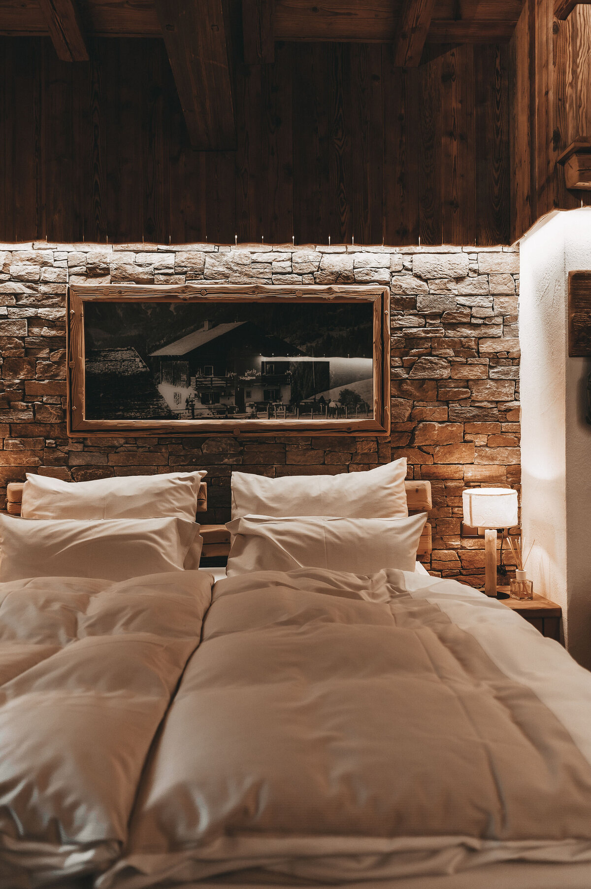 alpin-chic-zimmer-berge-wohlgefuehl3