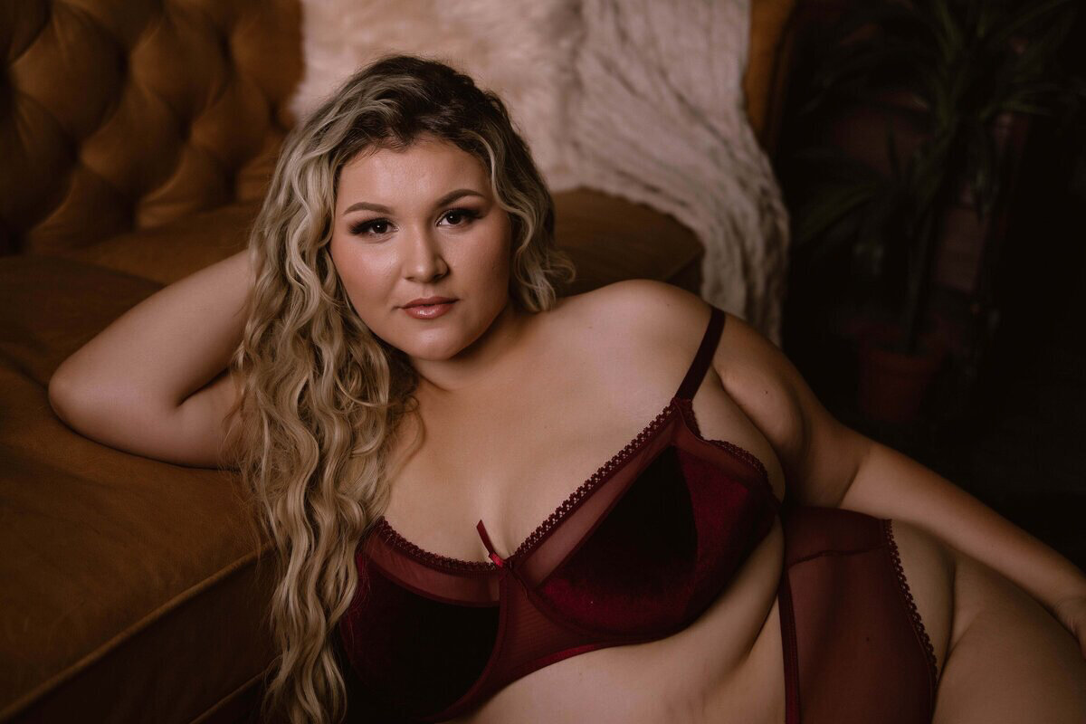 southern-florida-luxury-boudoir-experience-for-women (22 of 60)