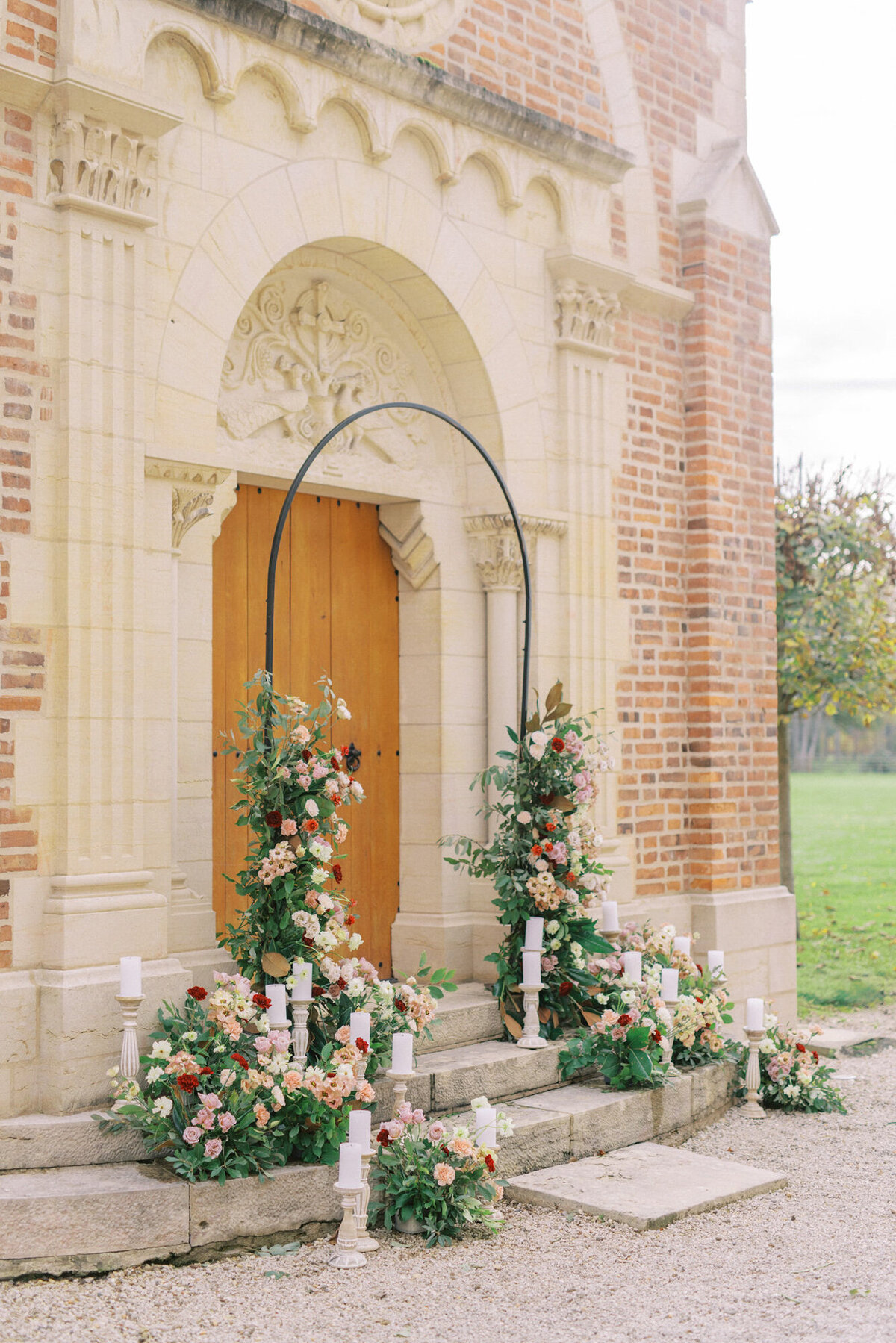 Maïlys Fortune Photography Husband Wife Wedding Weddings Photography France Switzerland Italy Timeless Dreamy Imagery Bilingual French English Destination Weddings Destination Wedding Provence French Riviera Paris Lake Como Tuscany64