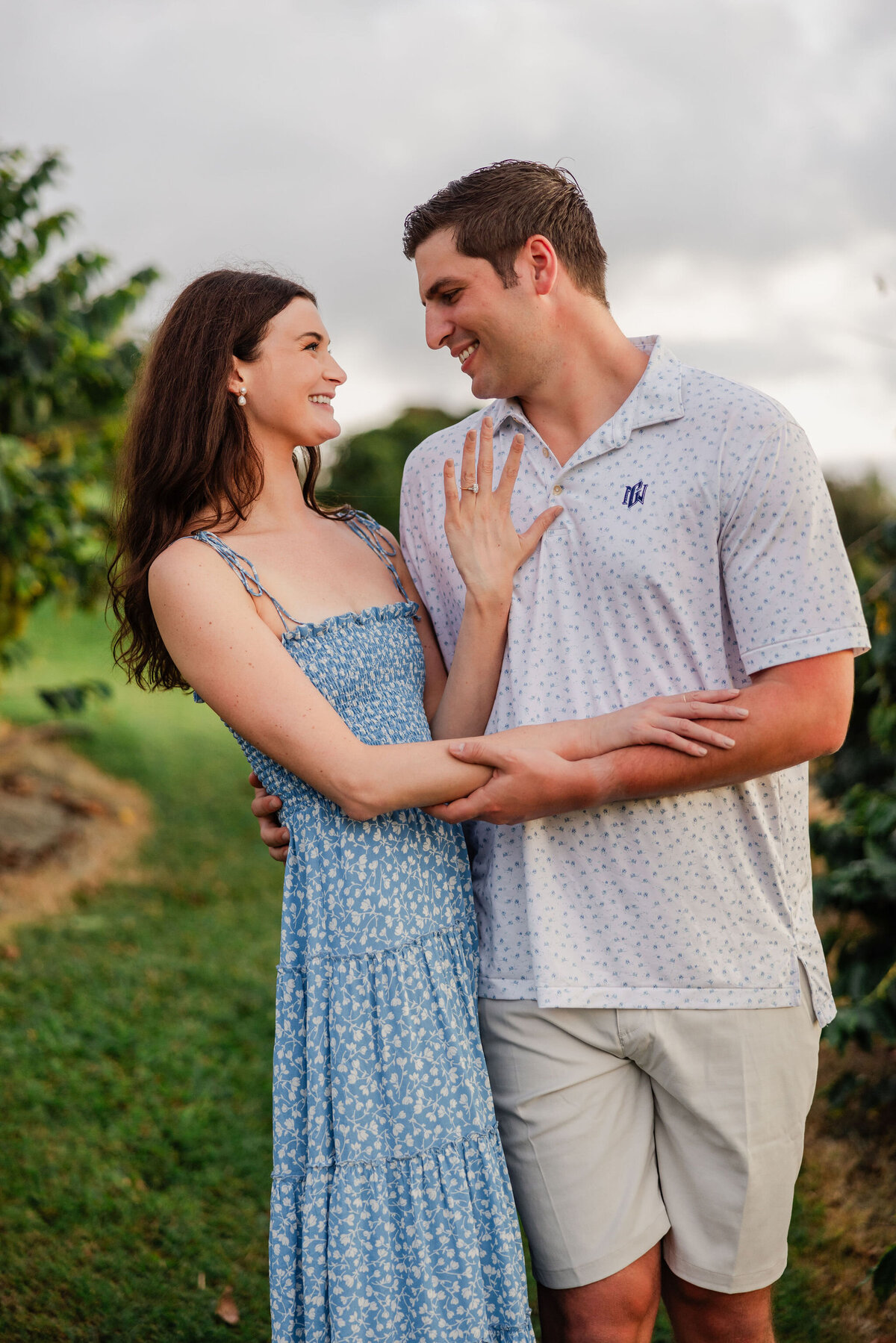 Hawaii-Engagement-Photos-Holualoa-Inn (130)
