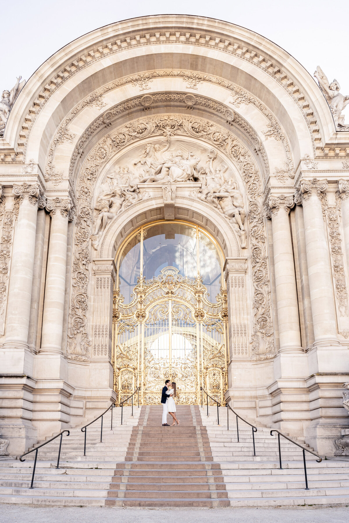 Paris-Engagement-Victoria-Amrose-Olesia_Charles (1) WEB