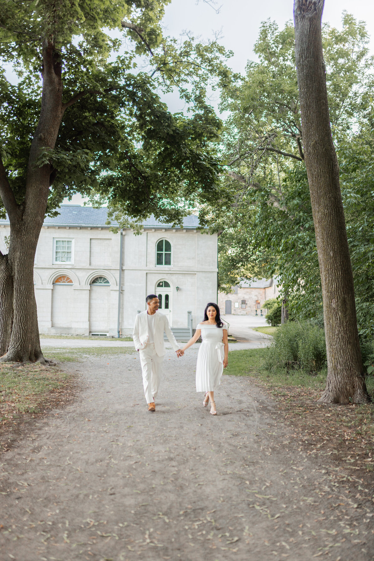 Dundurn Castle hamilton engagement shoot Cam Pris 13
