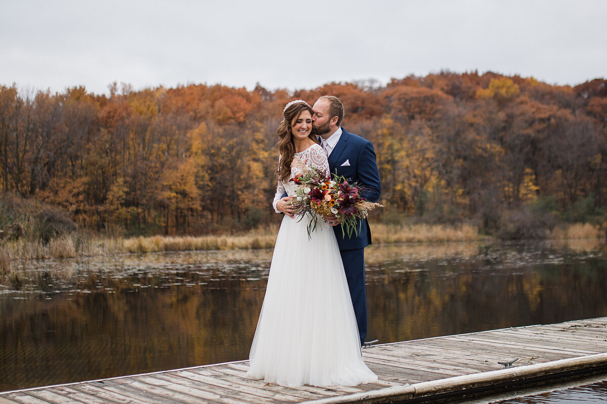wedding-photography-nature-pond-dock-bride-groom