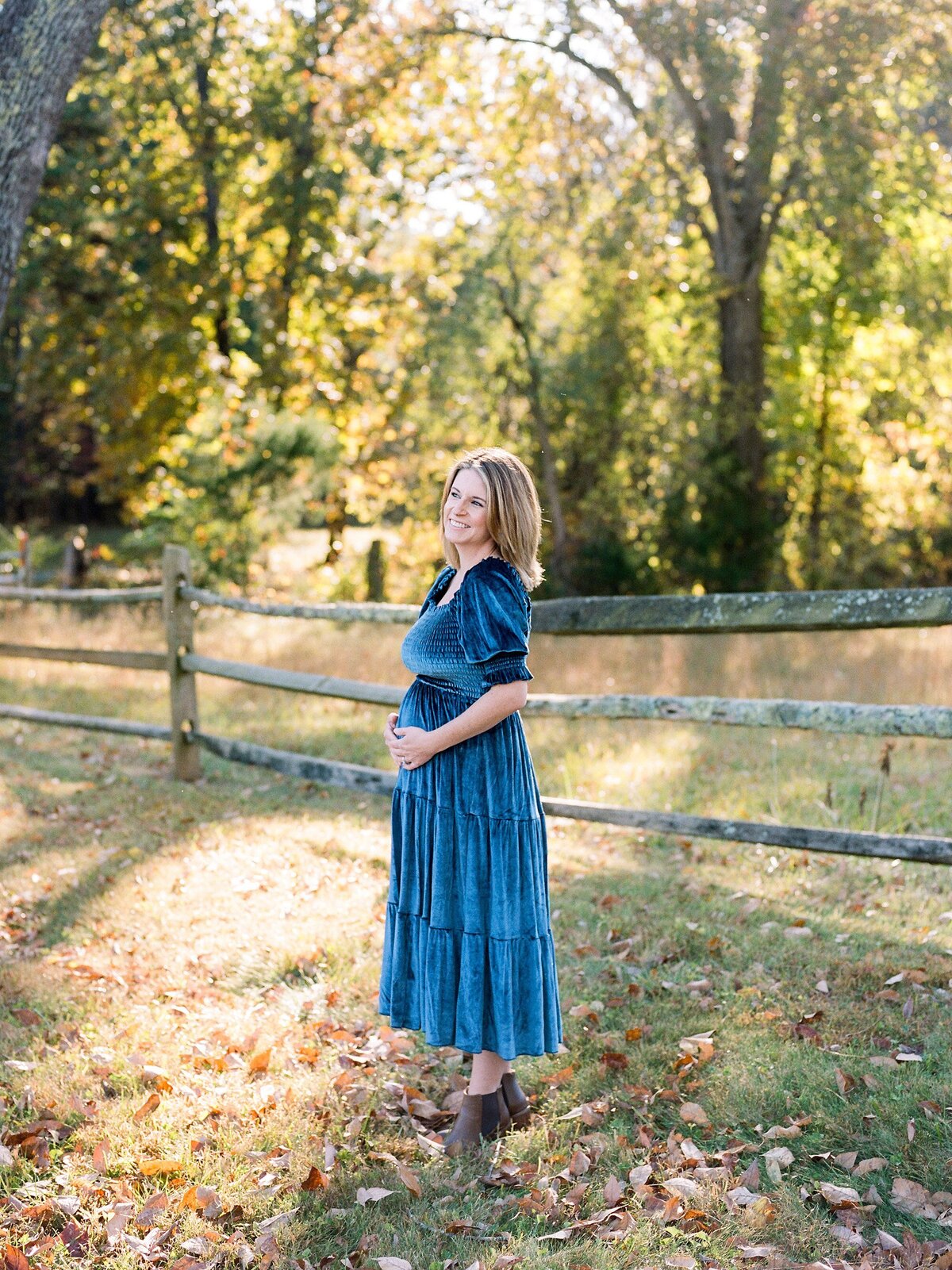 james-monroe-highland-fall-maternity-photos-amy-nicole-photography-0005