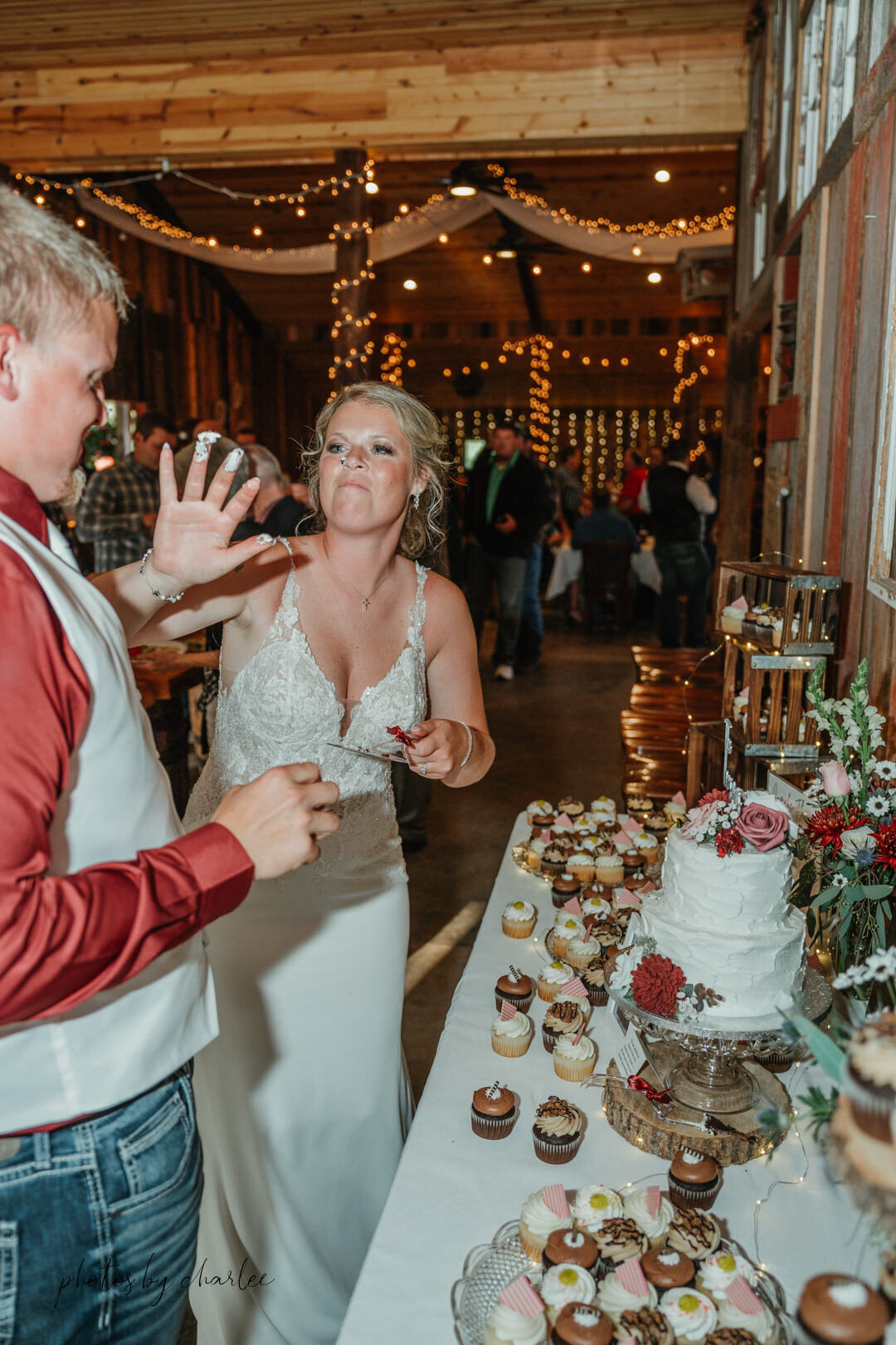 mondovi wedding photographer-101
