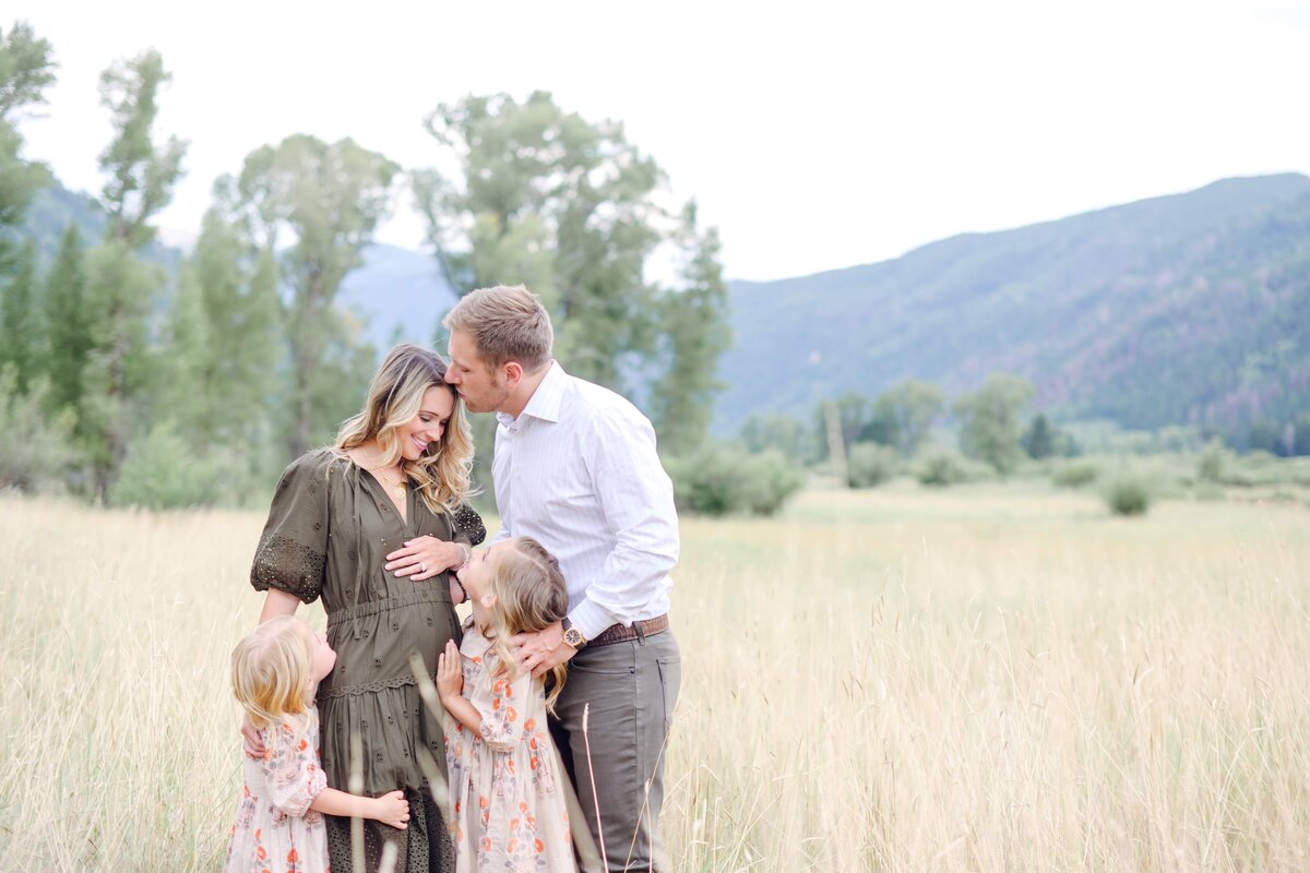 098-Northstar_Preserve_Family_Portraits_Aspen_Snowmass_Photographer_MaggShots_Photography (1)
