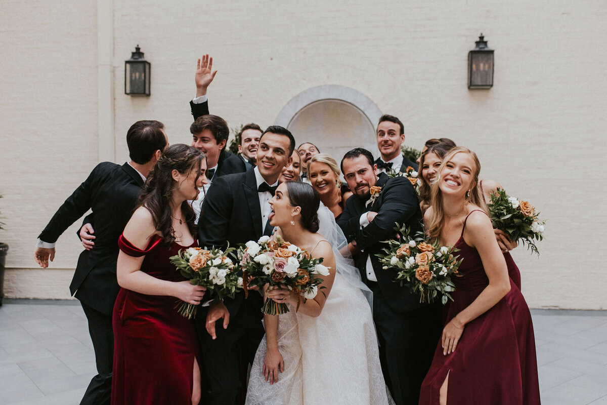 WELLING-FLORES.Wedding.EngineersClub-brdlprty-44