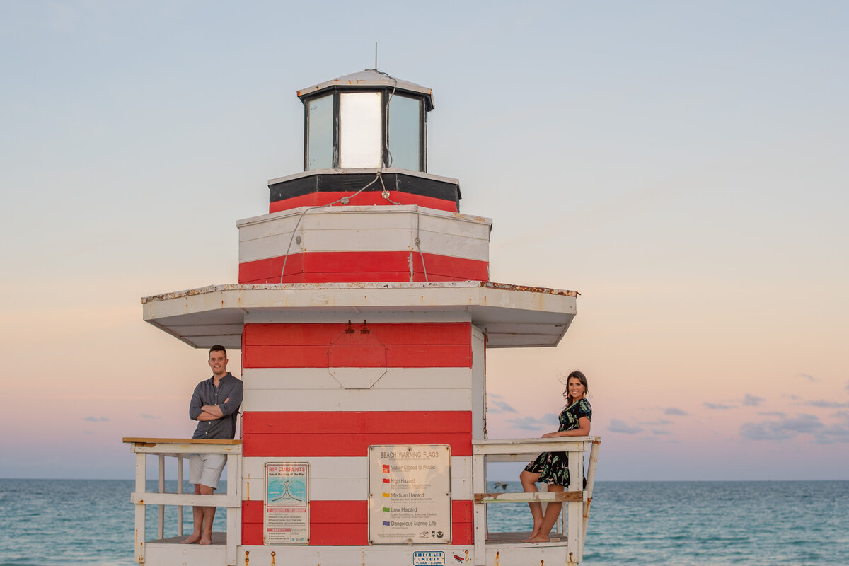 miami-beach-lighthouse-sunset-engagement-photo