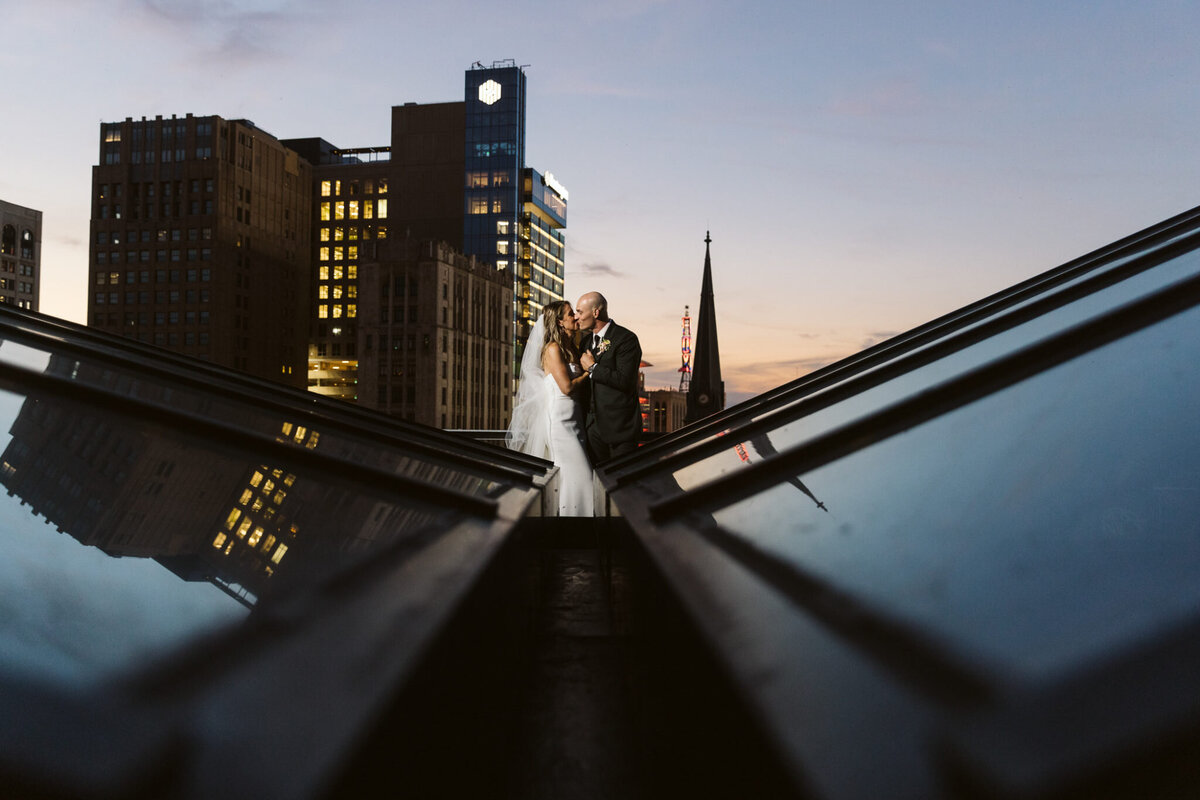 smith-co_madison-detroit-wedding-58-2048x1366