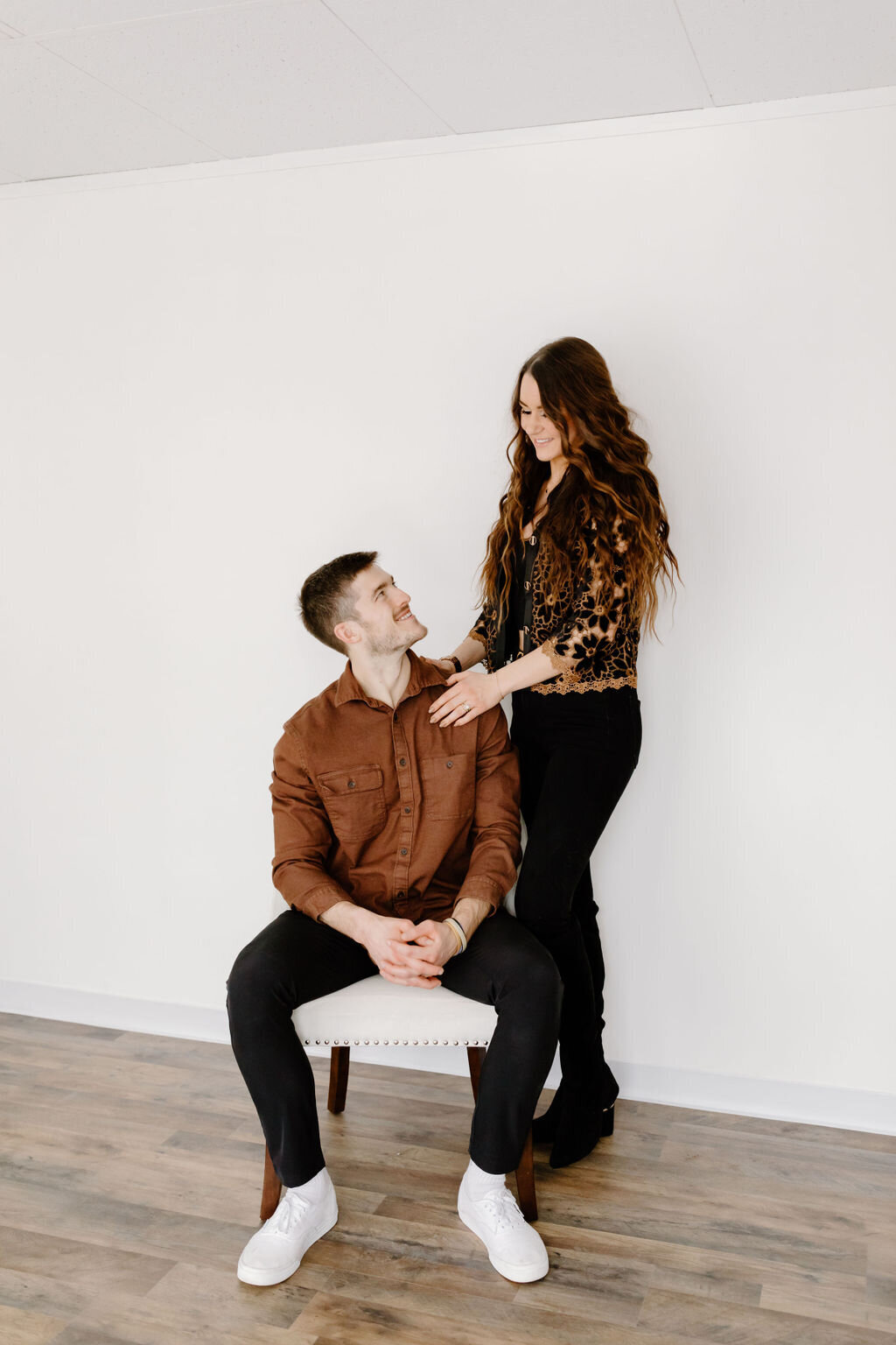 christina_ney_photography_wedding_engagement_lifestyle_photographer_dubuque_iowa_wedding_planning_assistance_adventurous_bold_laidback Family Photography37