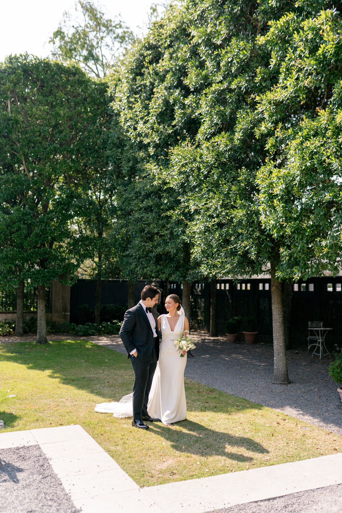 Alyssa-Alexander-Gibbes-Museum-Charleston-Wedding-74