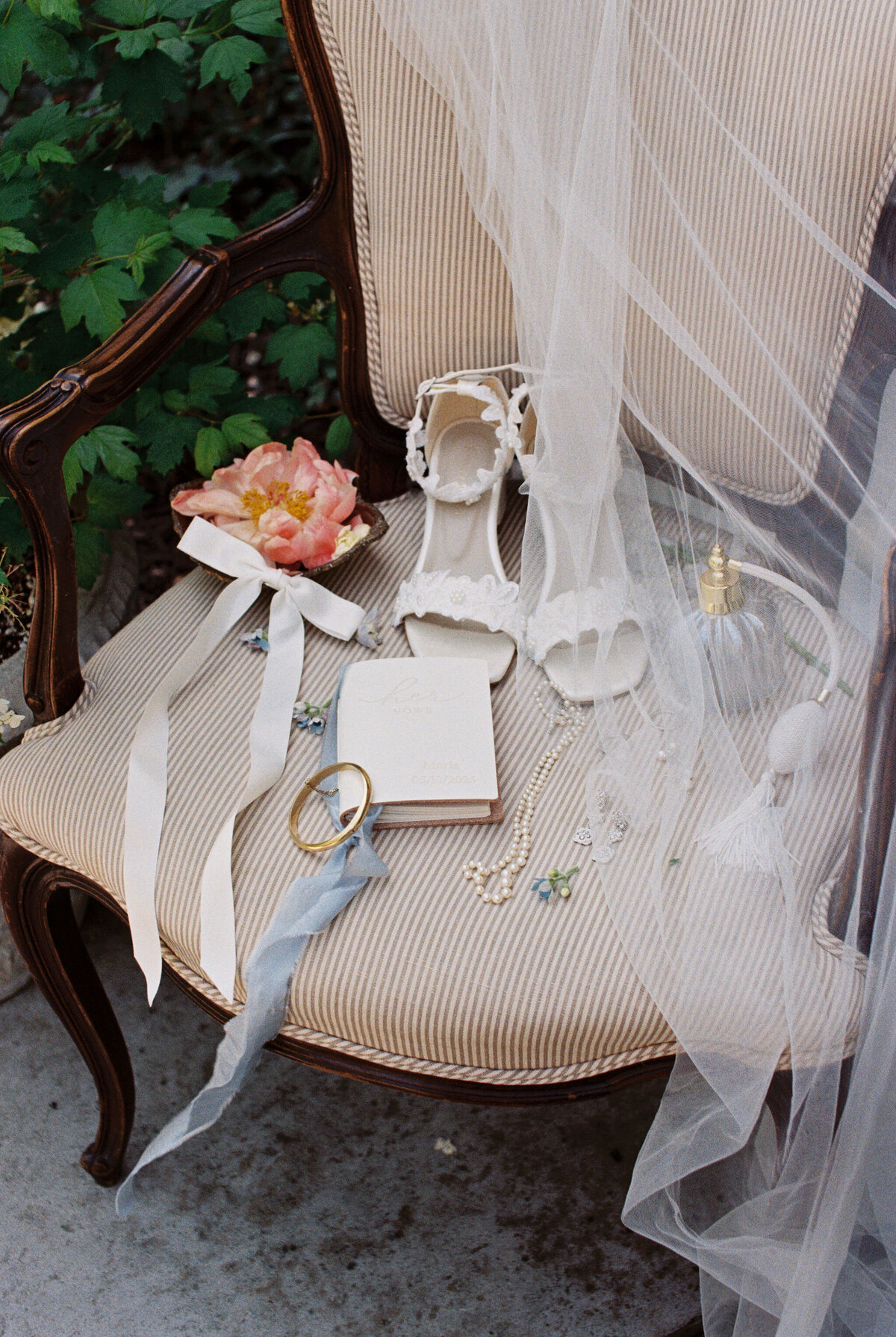 Maria + Grant + Truvision Studios 198
