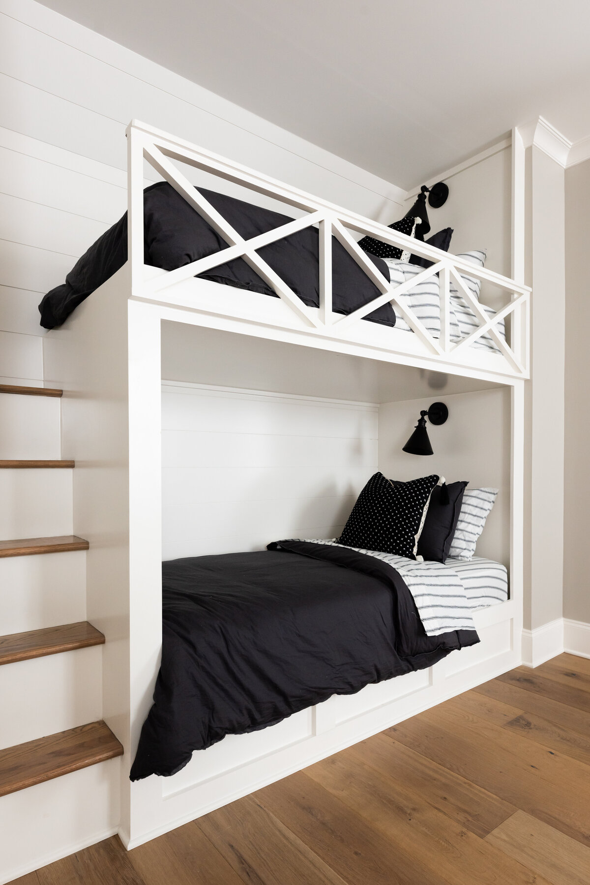 Bunk Room Design by Onyx+Alabaster