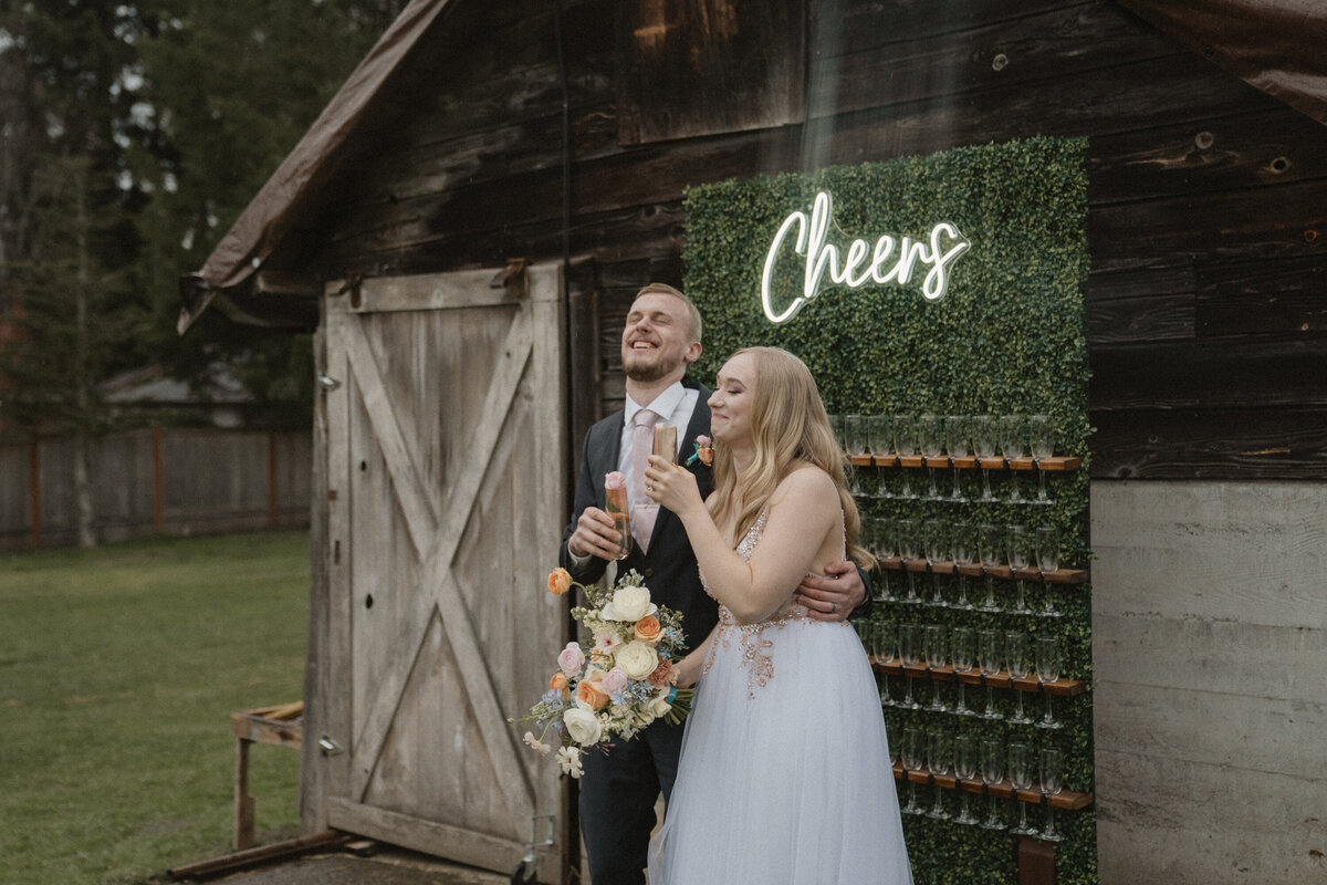 Jessica-Grant-Wedding-at-Infinity-Farm-Issaquah-SEATTLE-WA-Amy-Law-Photography-64