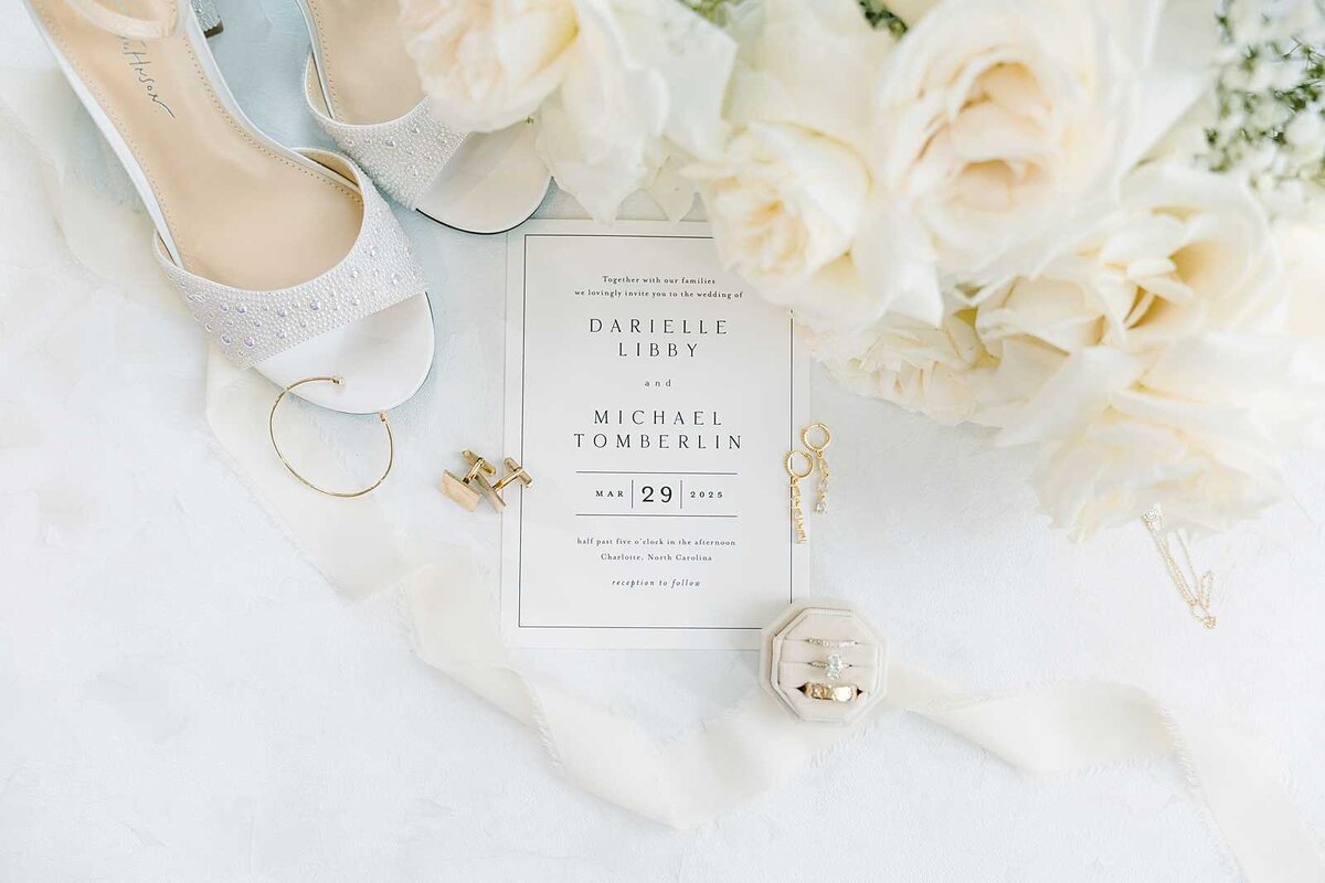 doubletree rooftop charlotte wedding photographer-30_jamie marie photography